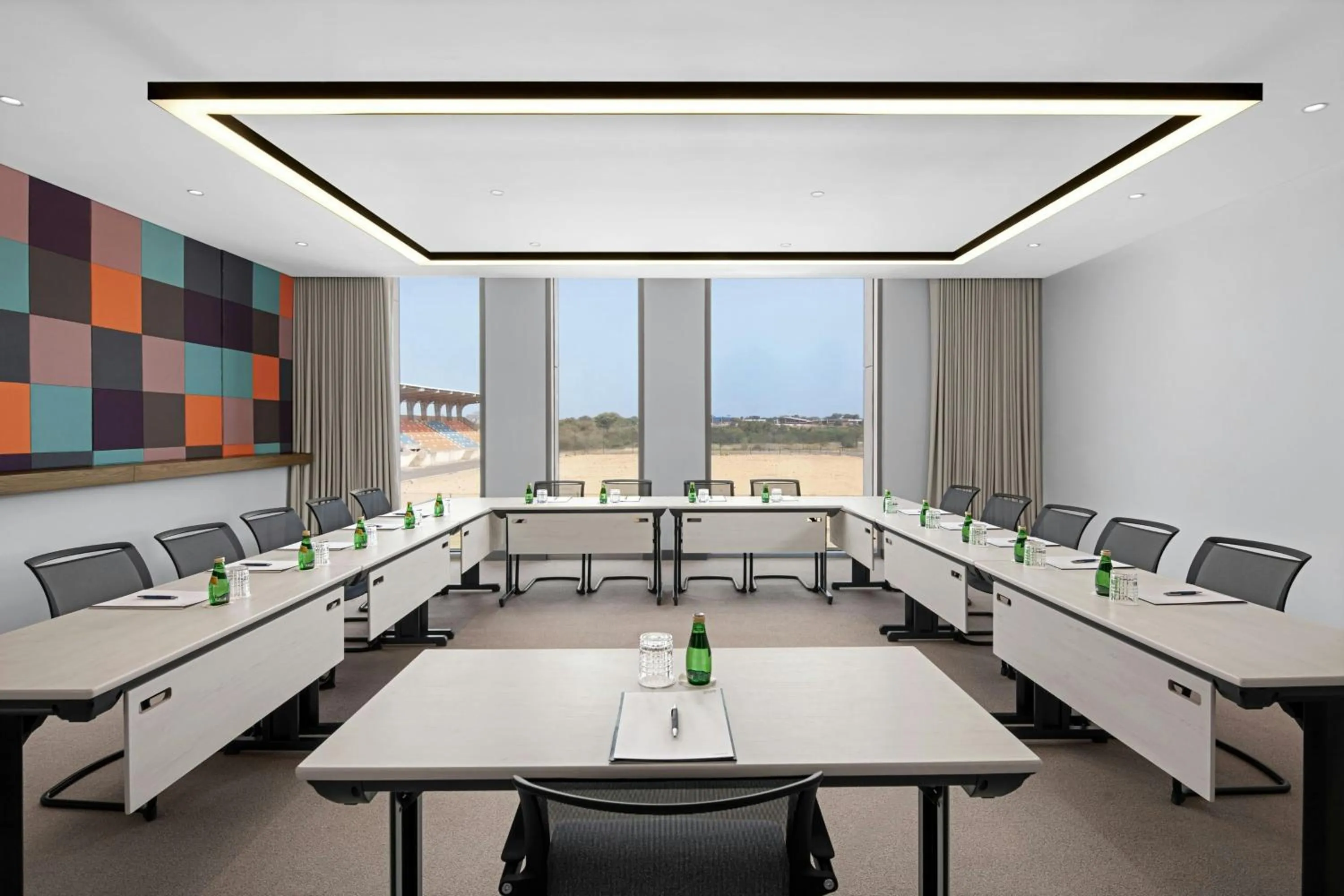 Meeting/conference room in Four Points by Sheraton Dakar Diamniadio