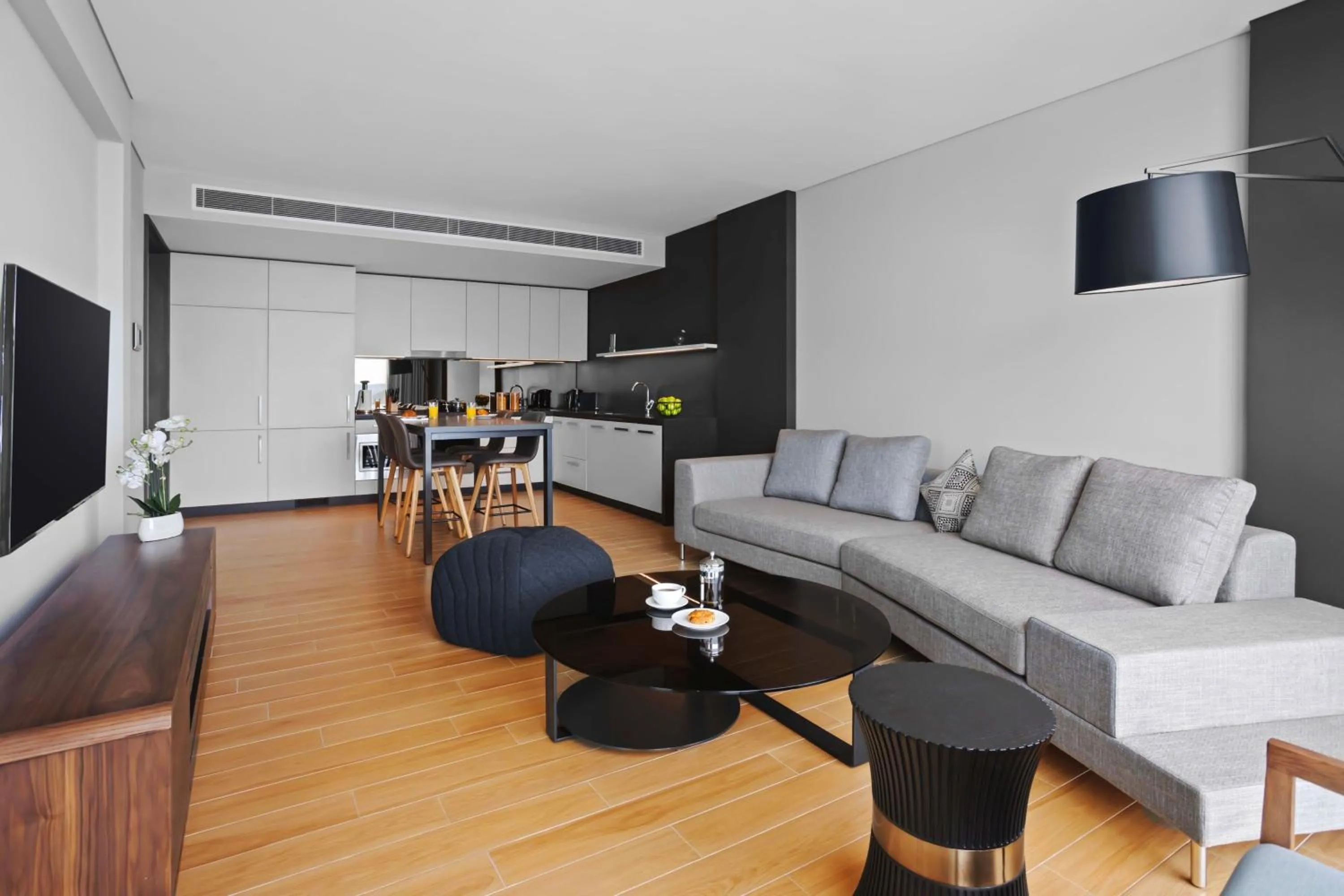 Lounge or bar in Marriott Executive Apartments Port Moresby