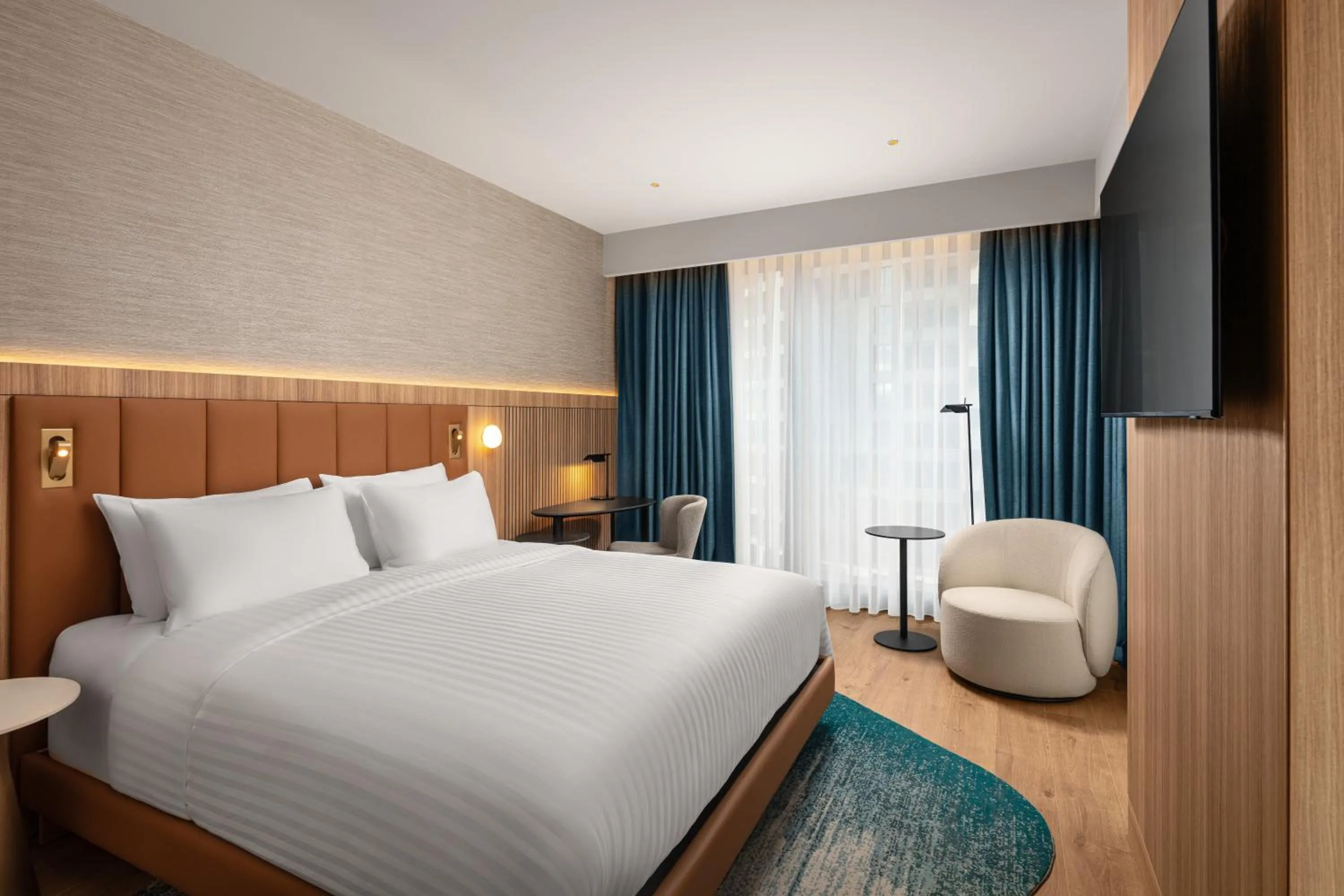 Bedroom, Bed in Courtyard by Marriott Prishtina