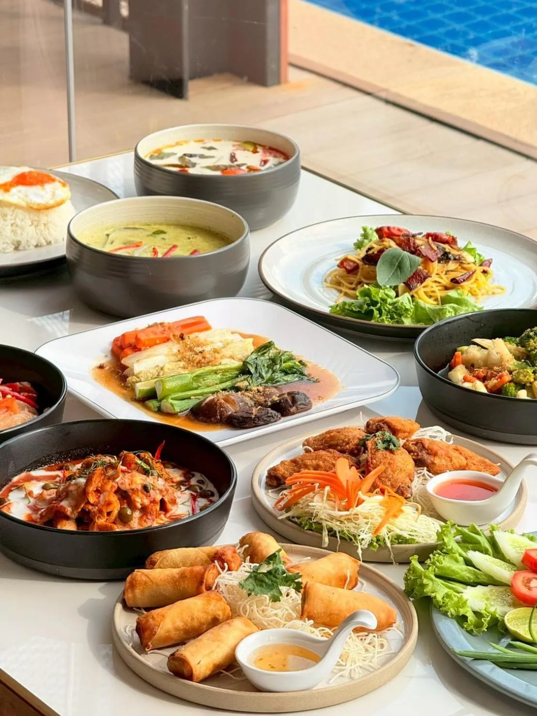Restaurant/places to eat in Miloft Suvarnabhumi Airport Hotel