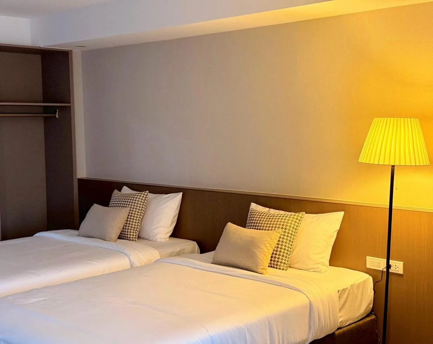 Bedroom, Bed in Miloft Suvarnabhumi Airport Hotel