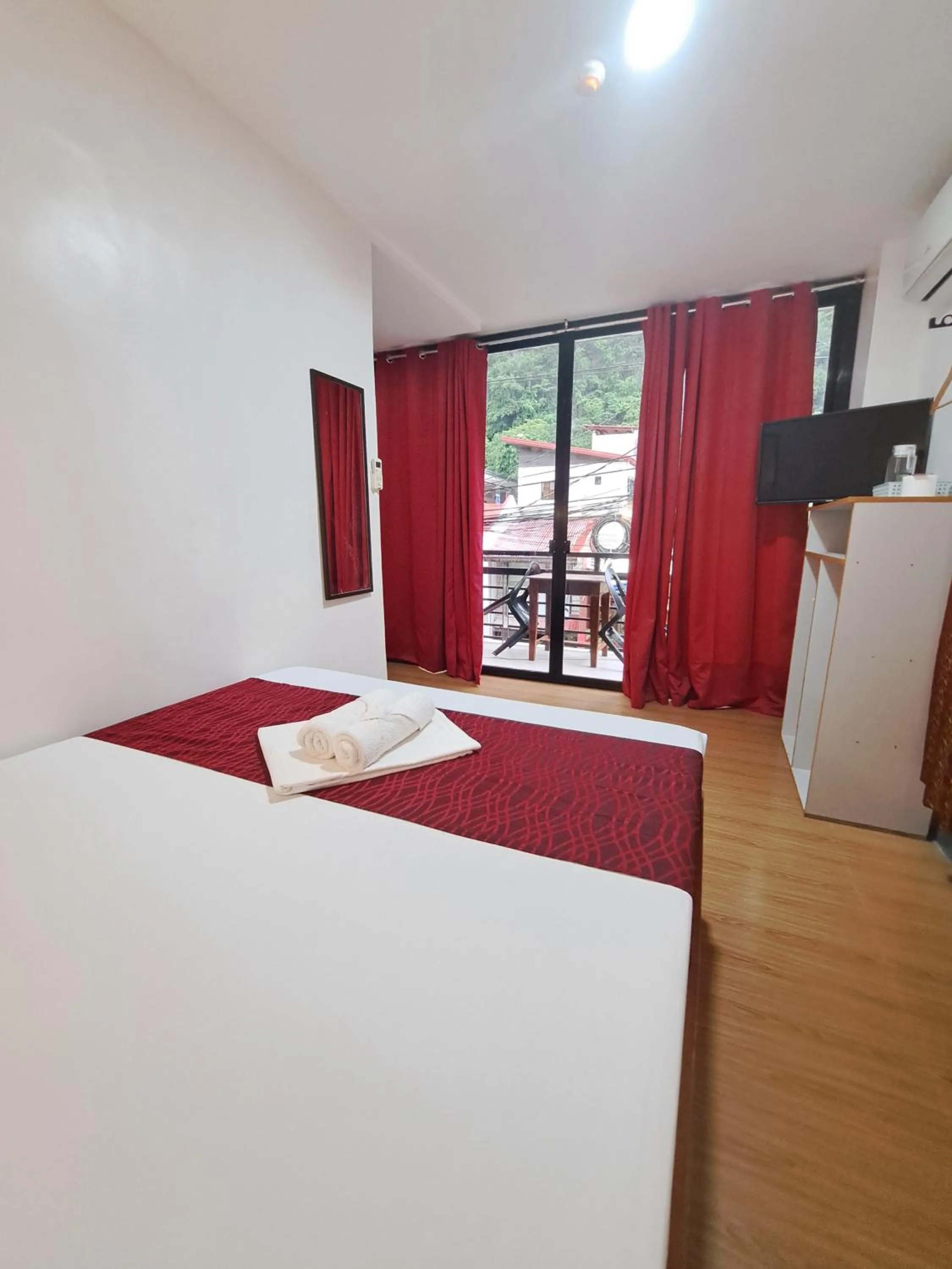 Bed in Virginia Suites