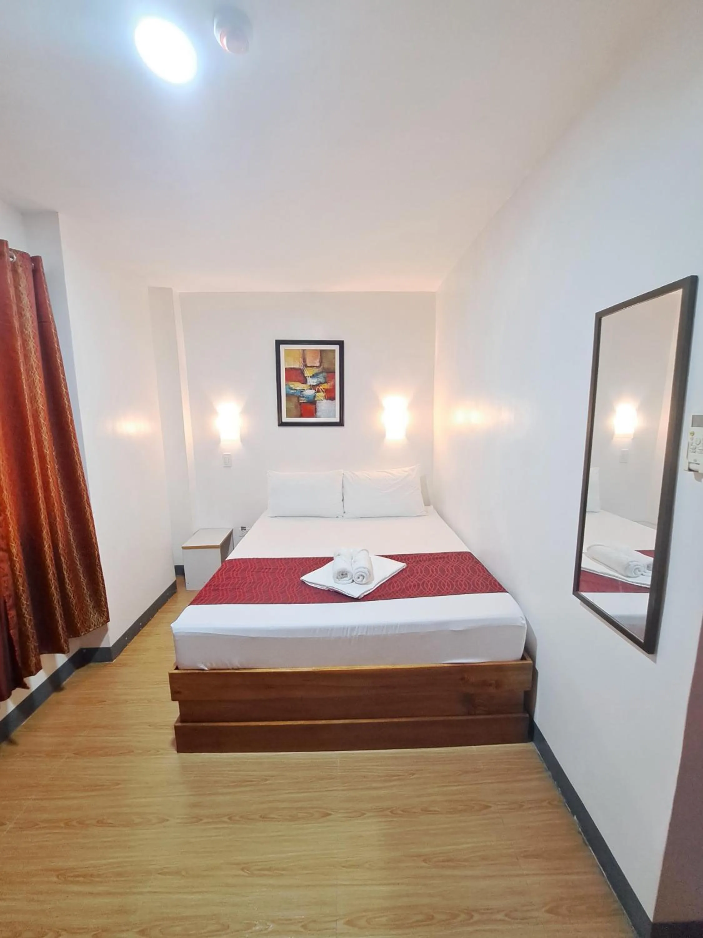 Bed in Virginia Suites