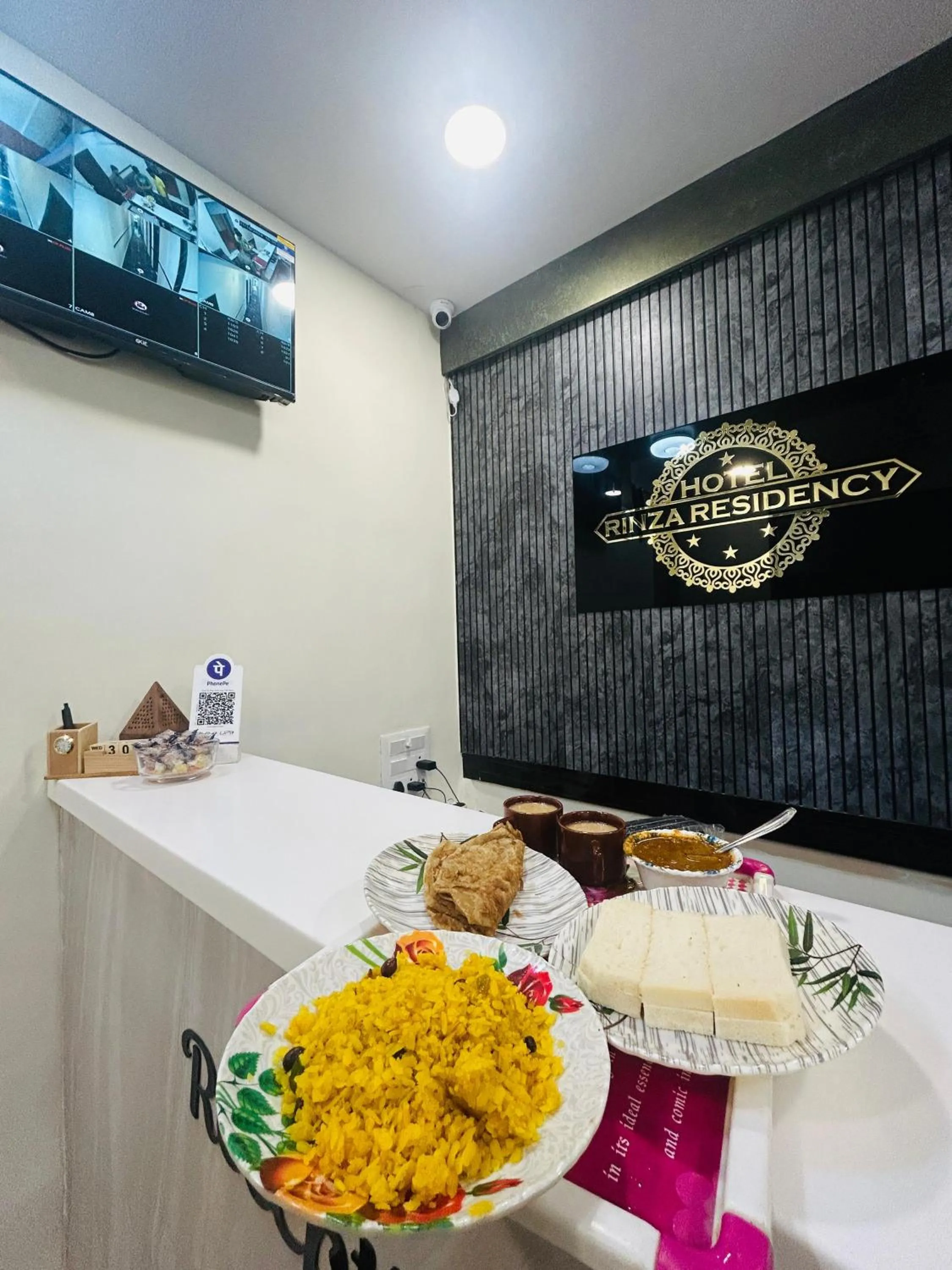 Breakfast in Hotel Rinza Residency