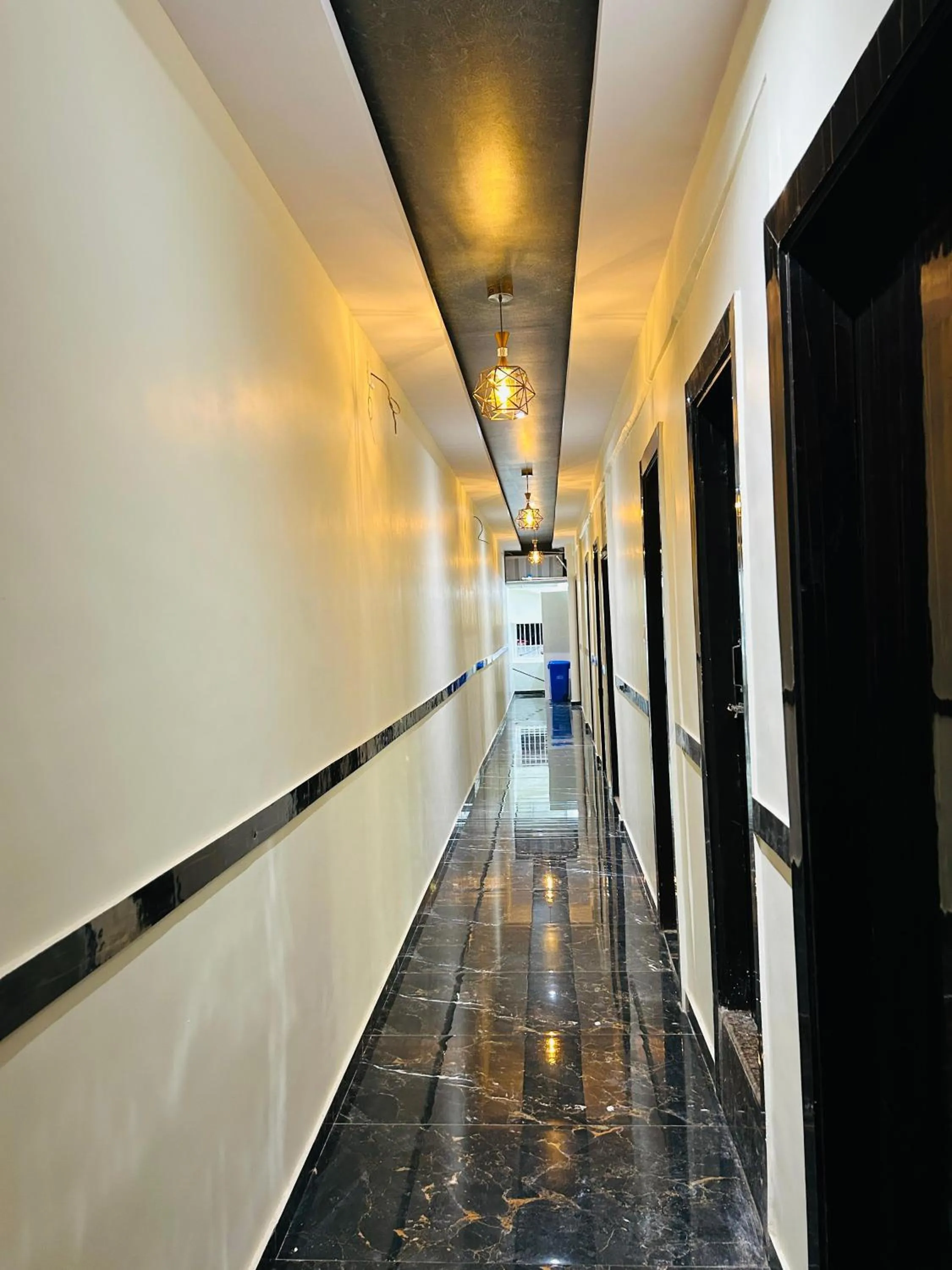 Hotel Rinza Residency