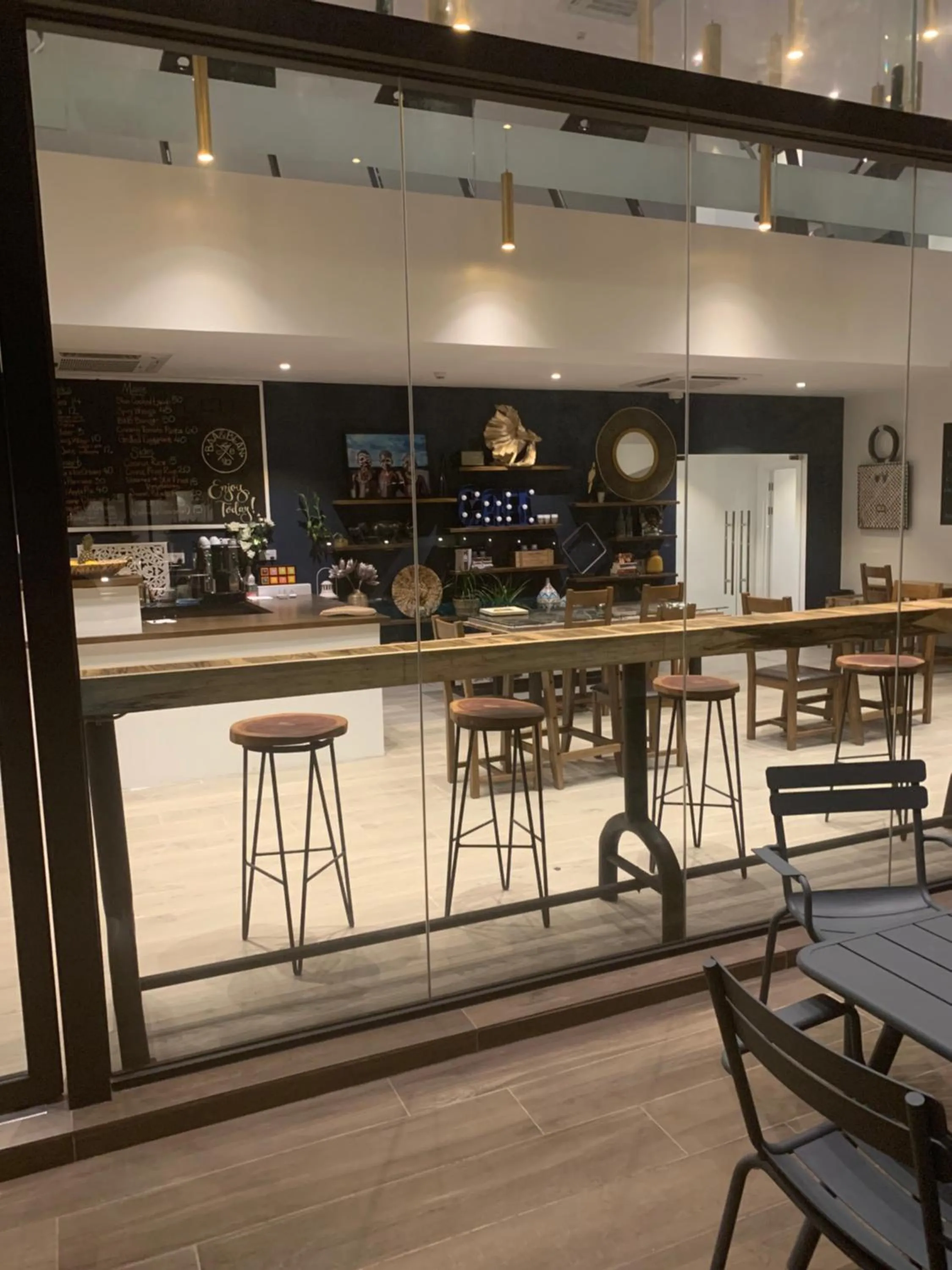 Restaurant/places to eat in Accra Luxury Apartments at Embassy Gardens