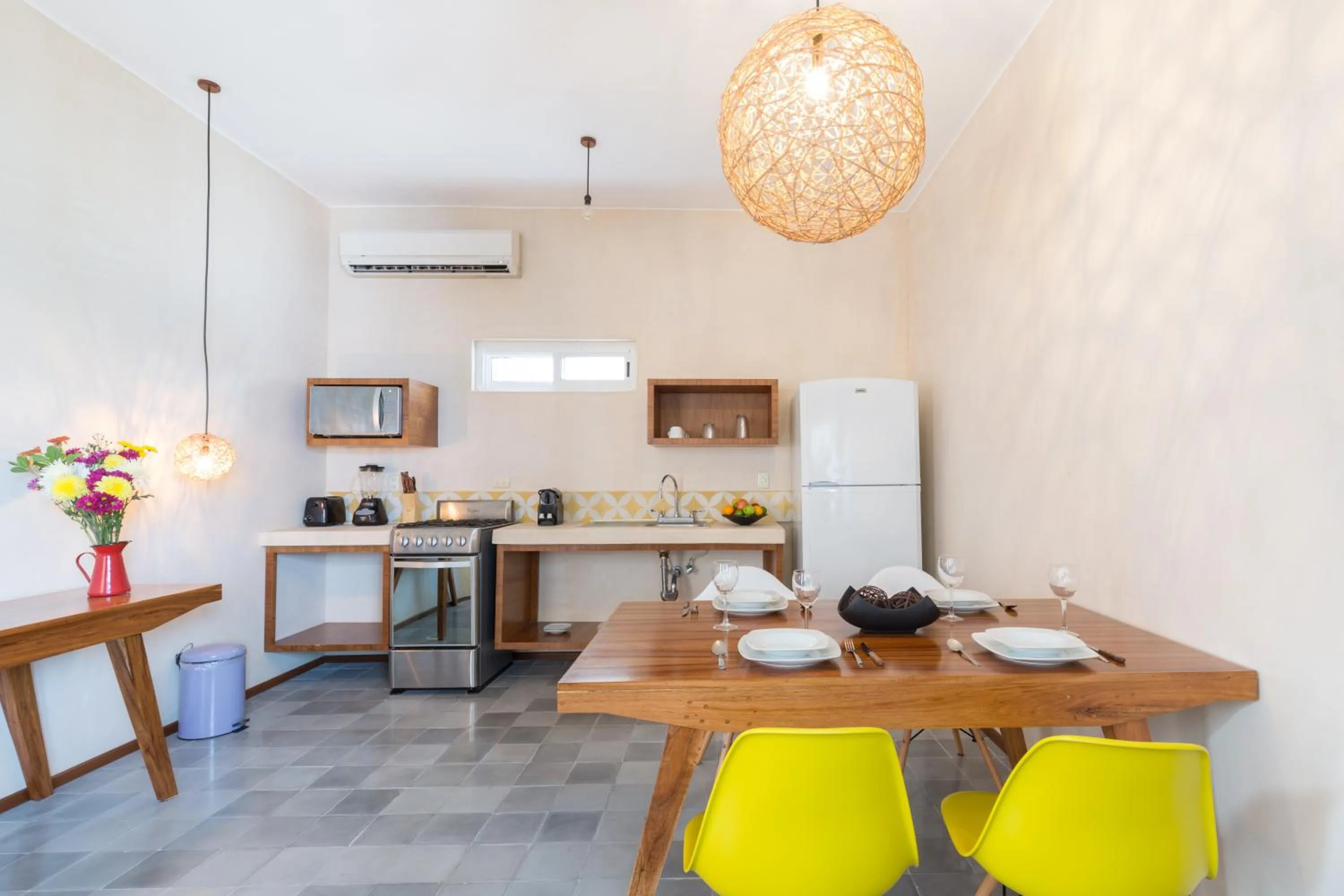 Kitchen or kitchenette in Quinta Margarita - Boho Chic Hotel