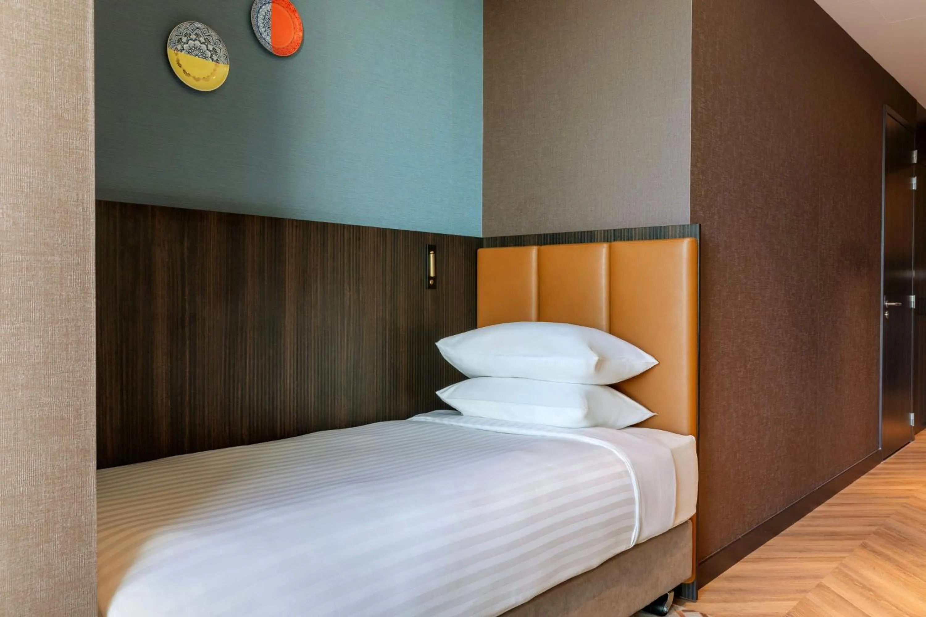 Photo of the whole room, Bed in Corendon Amsterdam New-West, a Tribute Portfolio Hotel