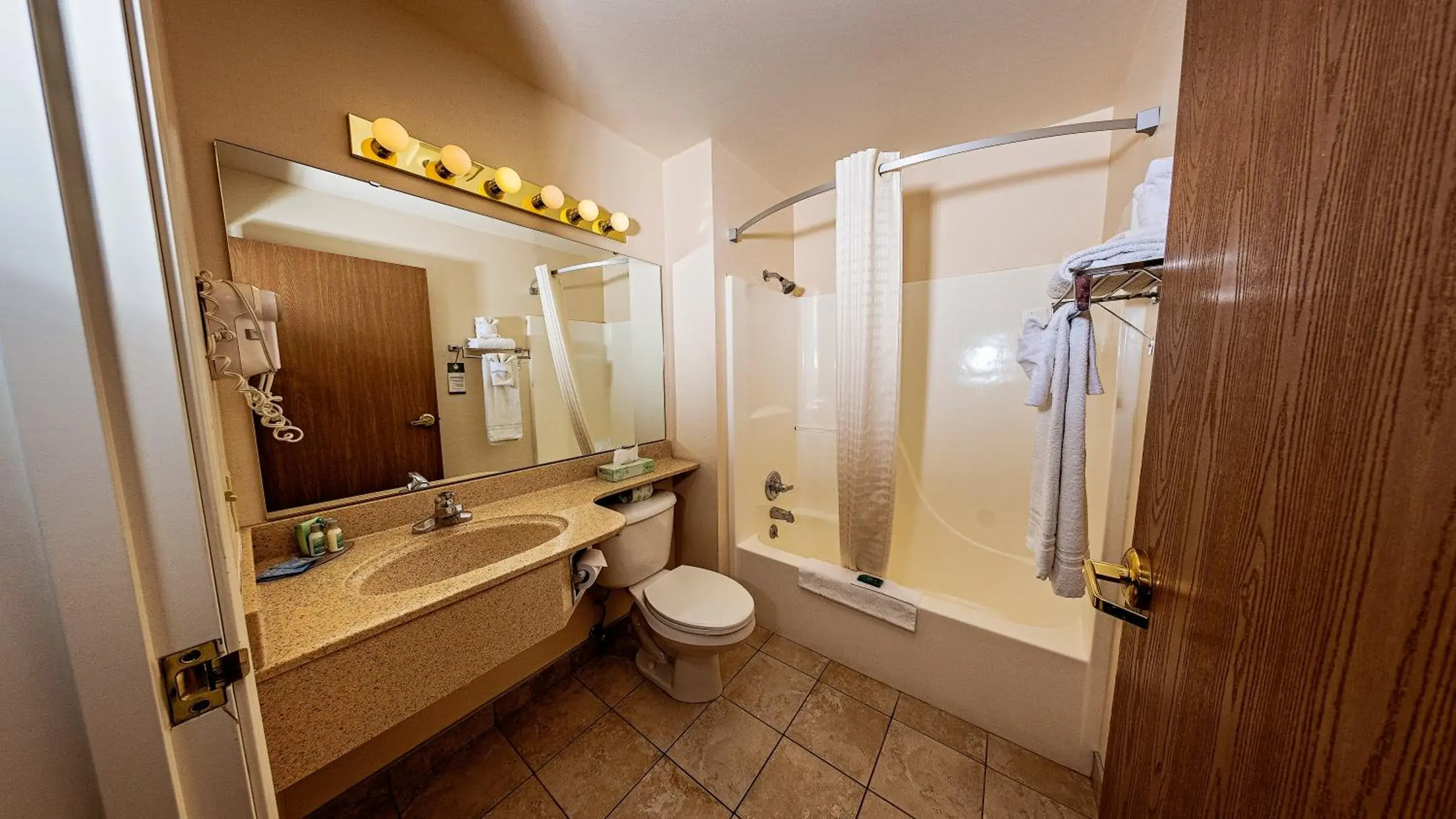 Executive King Room in FairBridge Inn Express Dillon Executive King Room in FairBridge Inn Express Dillon