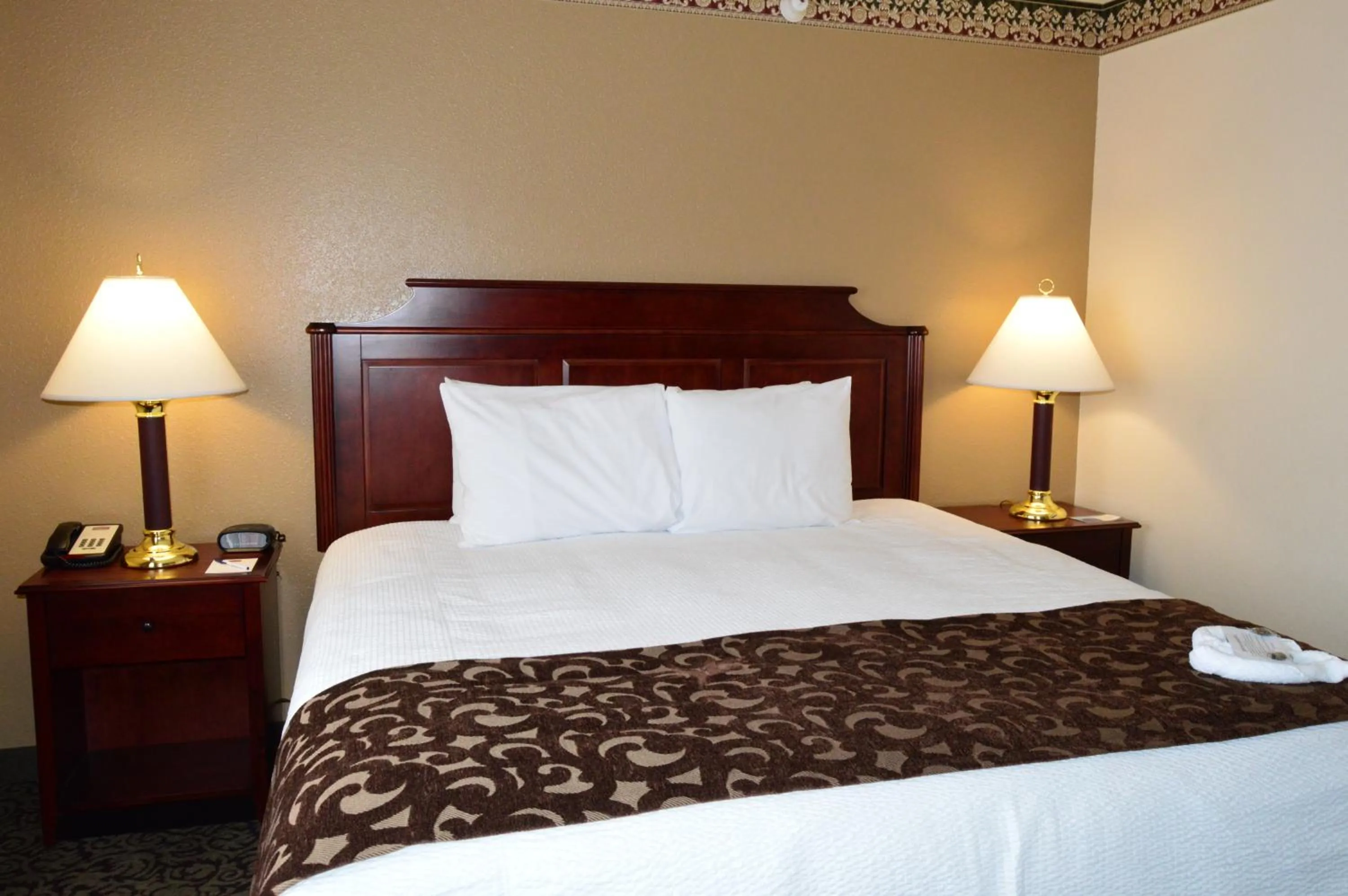 Photo of the whole room, Bed in FairBridge Inn Express Dillon