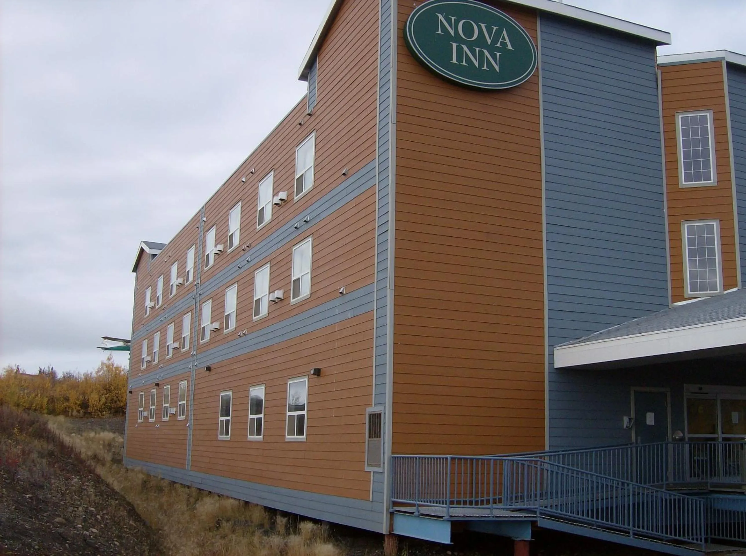 Facade/entrance in Nova Inn Inuvik