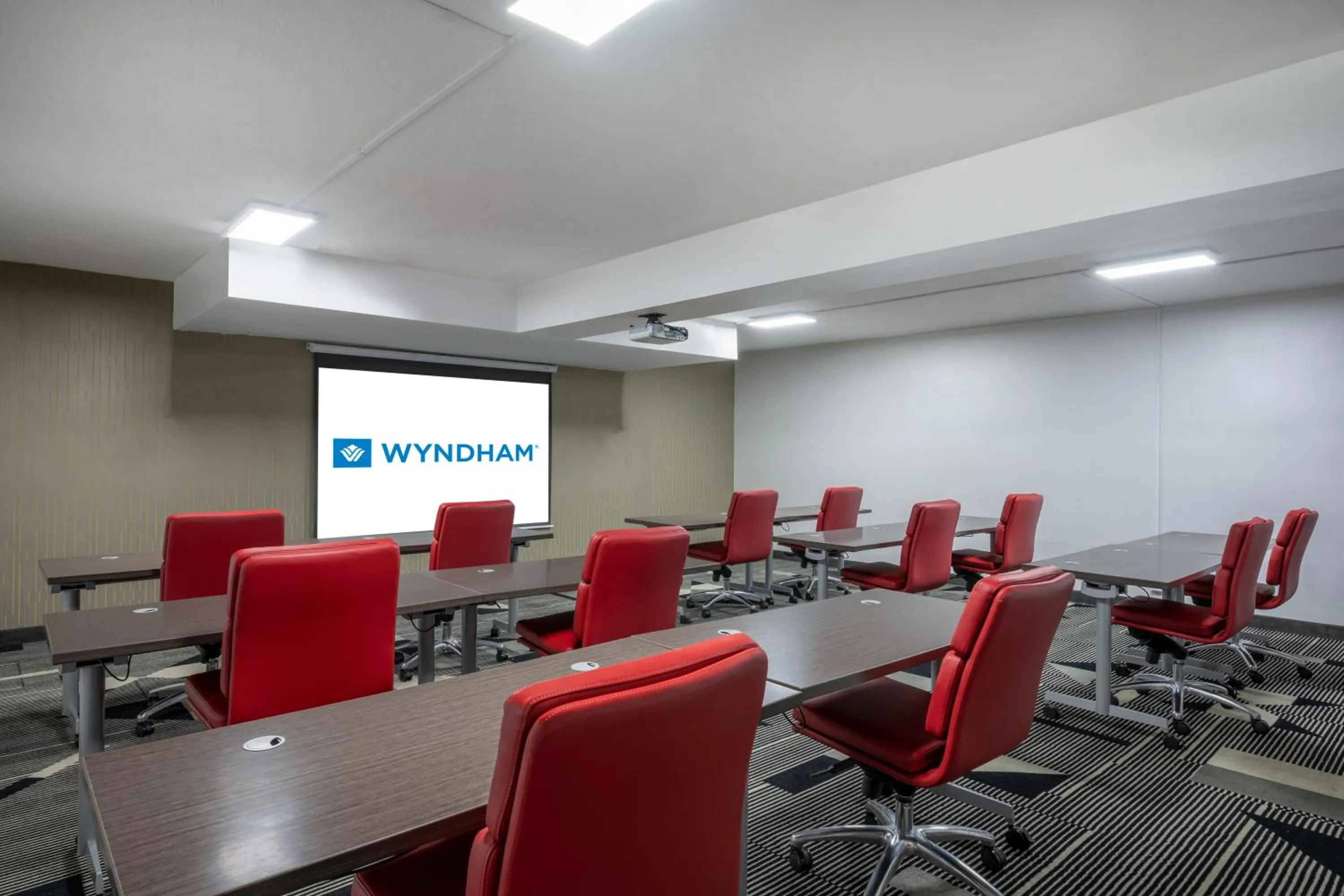 Hawthorn Extended Stay by Wyndham Columbia-Ft Jackson