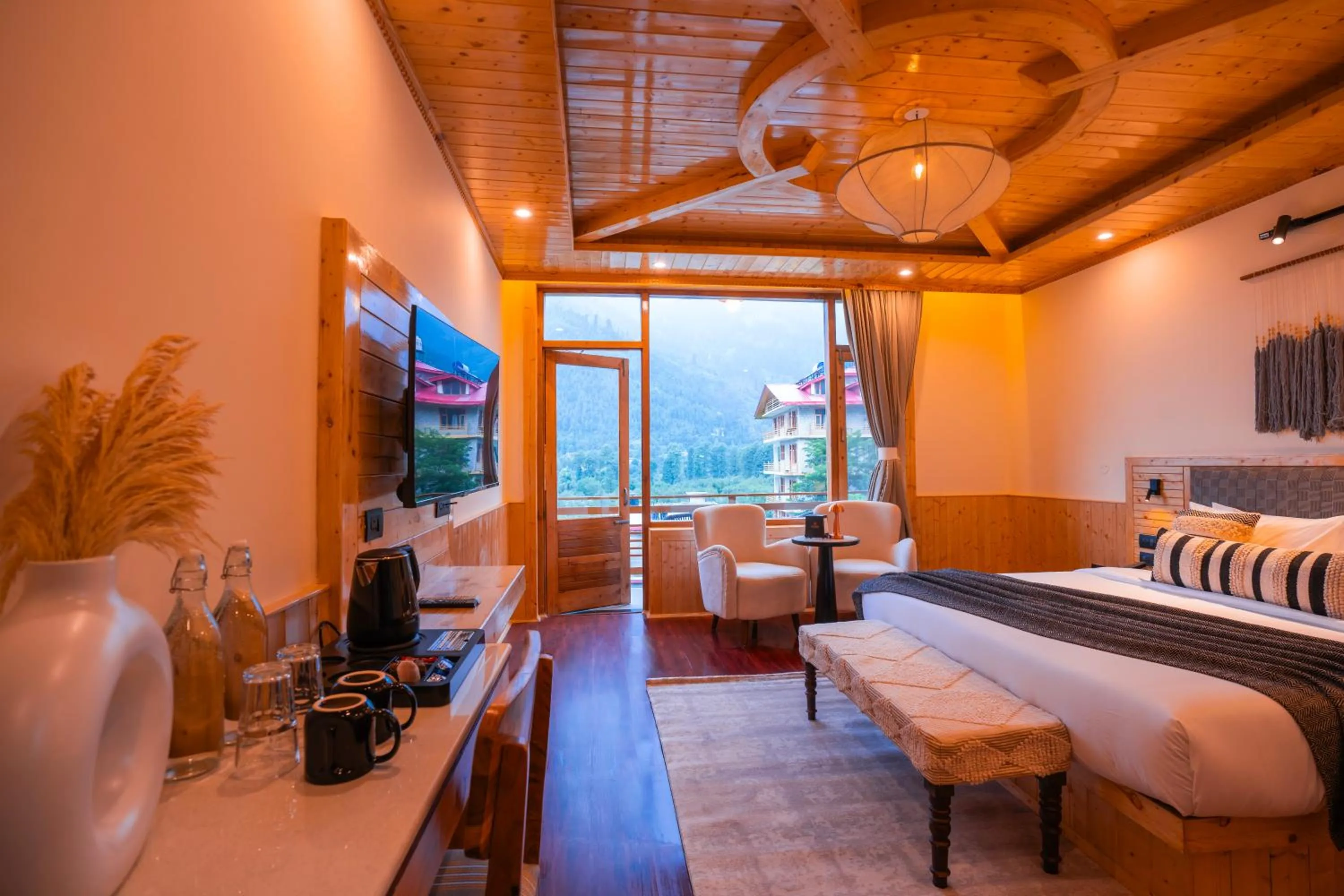 Photo of the whole room in Olgah Manali