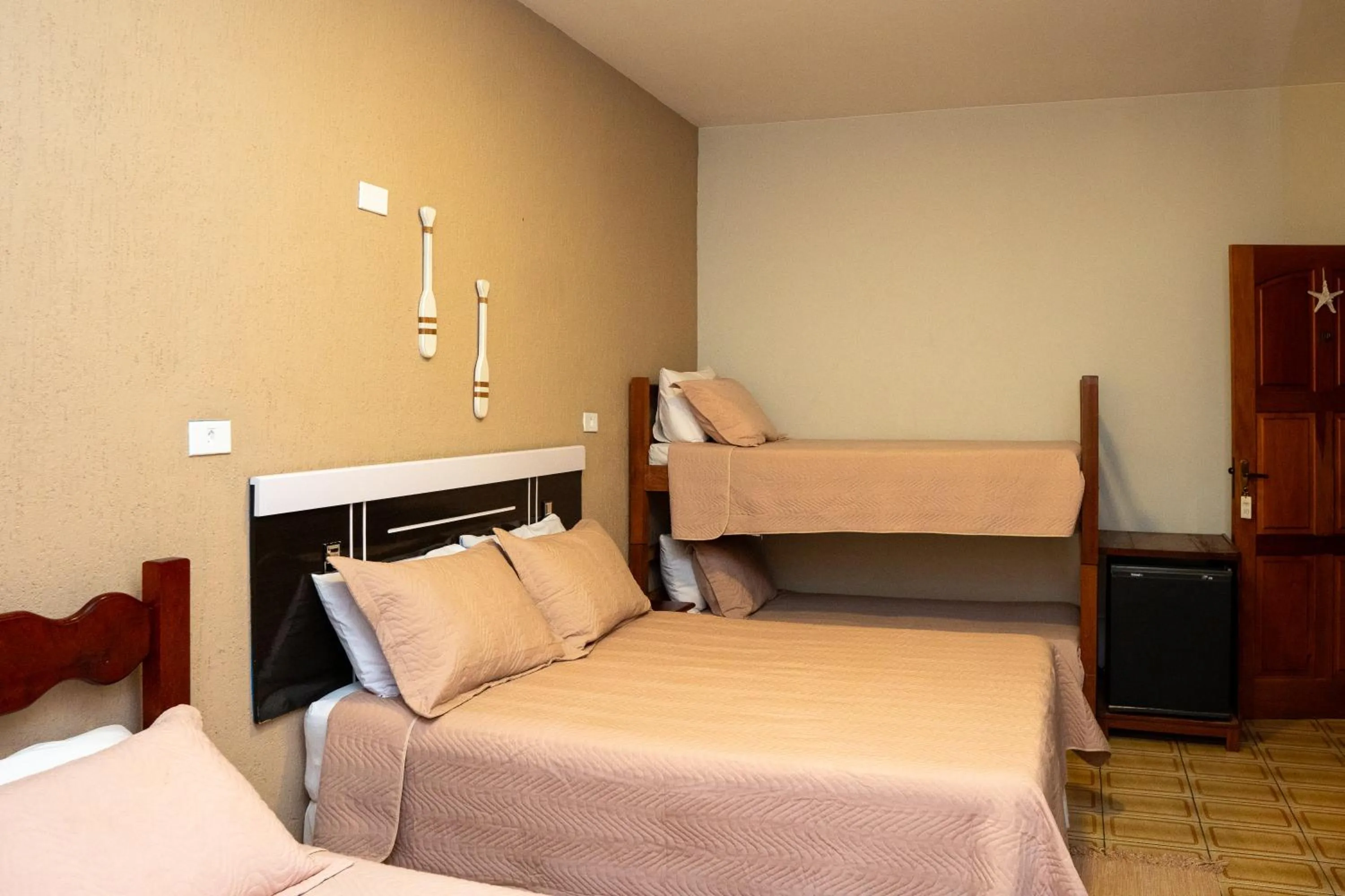 Photo of the whole room in Pousada Amanhecer do Itaguá