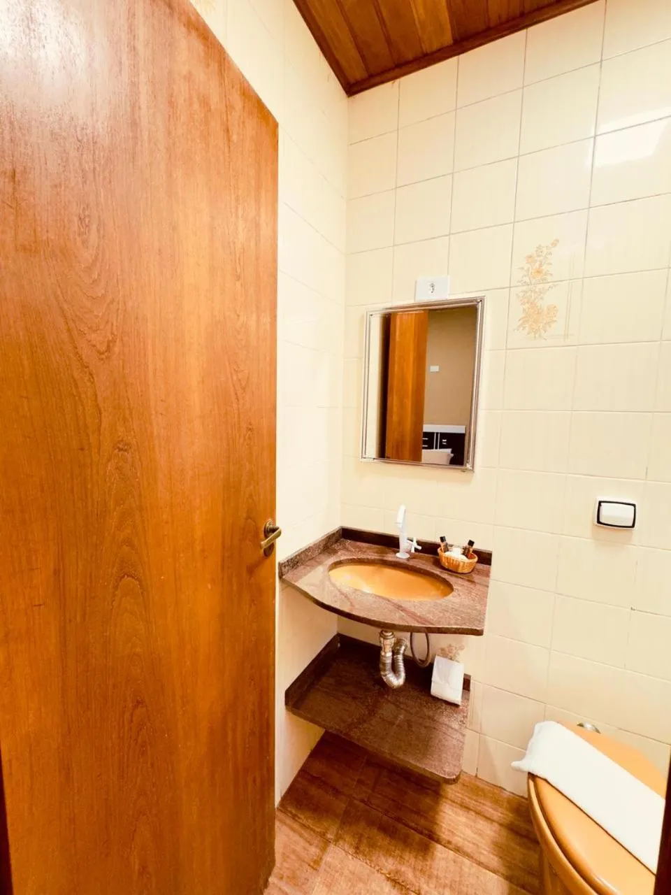 Bathroom in Pousada Amanhecer do Itaguá