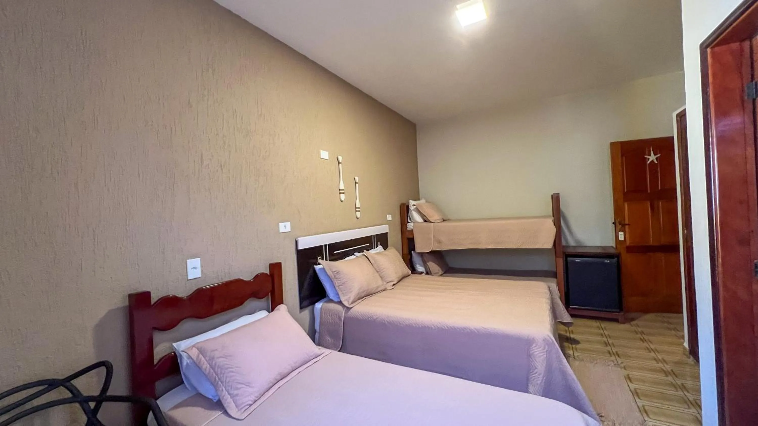 Photo of the whole room in Pousada Amanhecer do Itaguá