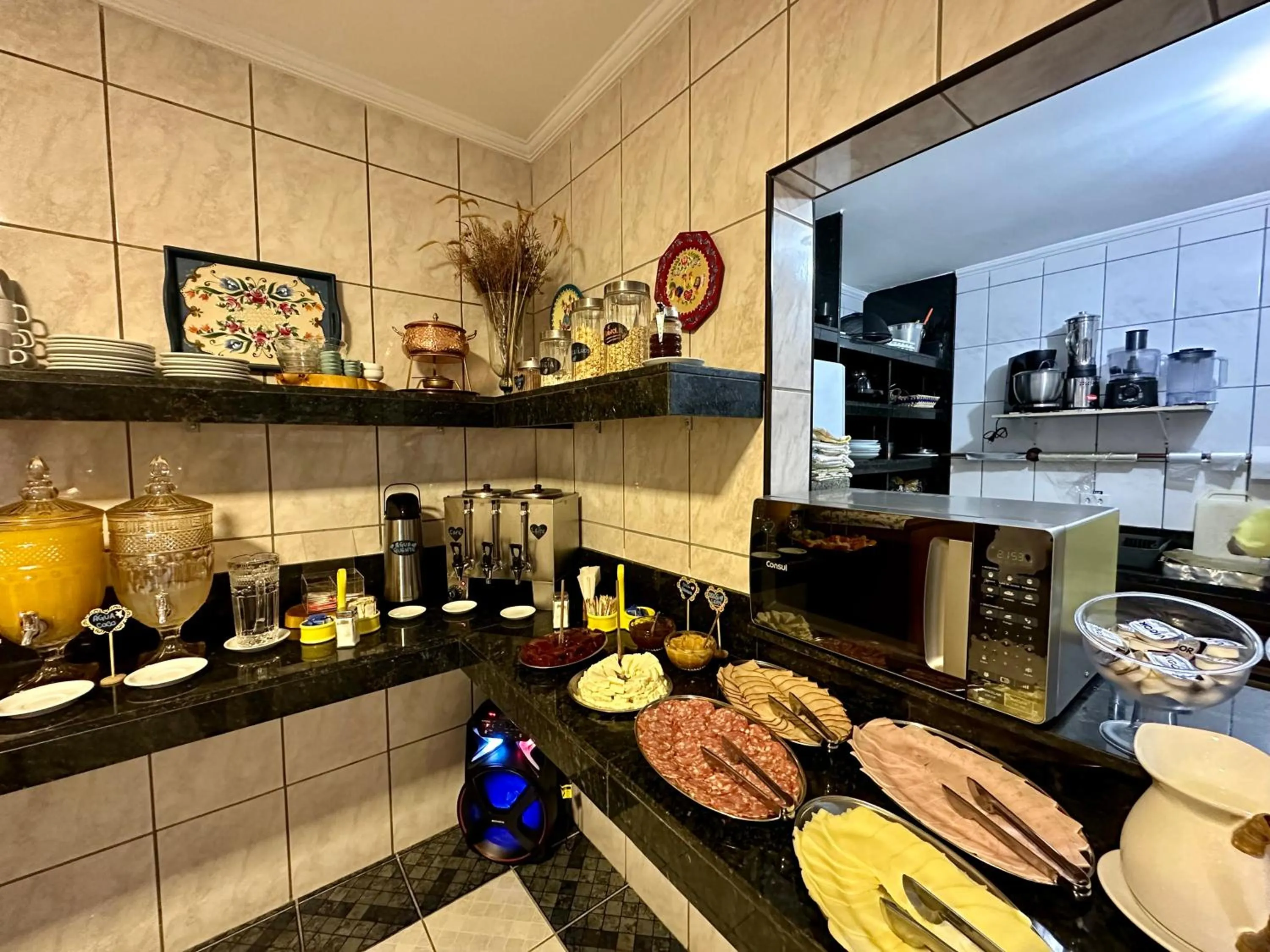 Breakfast in Pousada Amanhecer do Itaguá