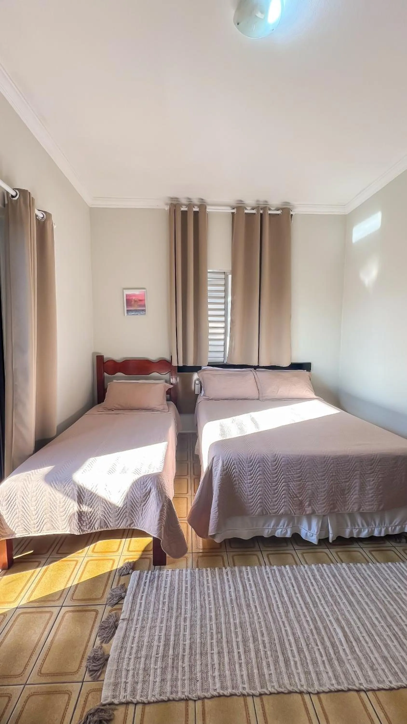 Photo of the whole room in Pousada Amanhecer do Itaguá