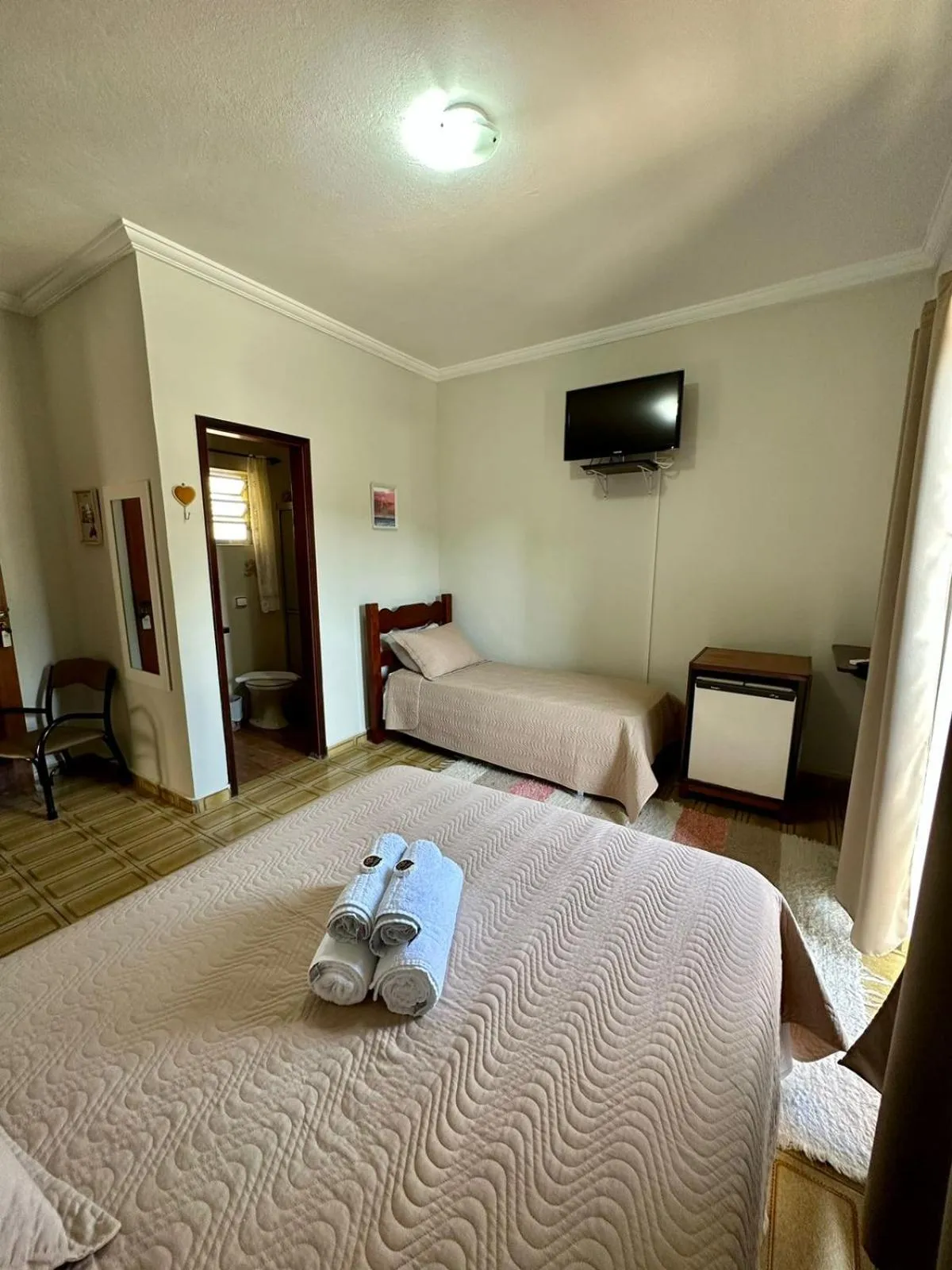 Photo of the whole room in Pousada Amanhecer do Itaguá