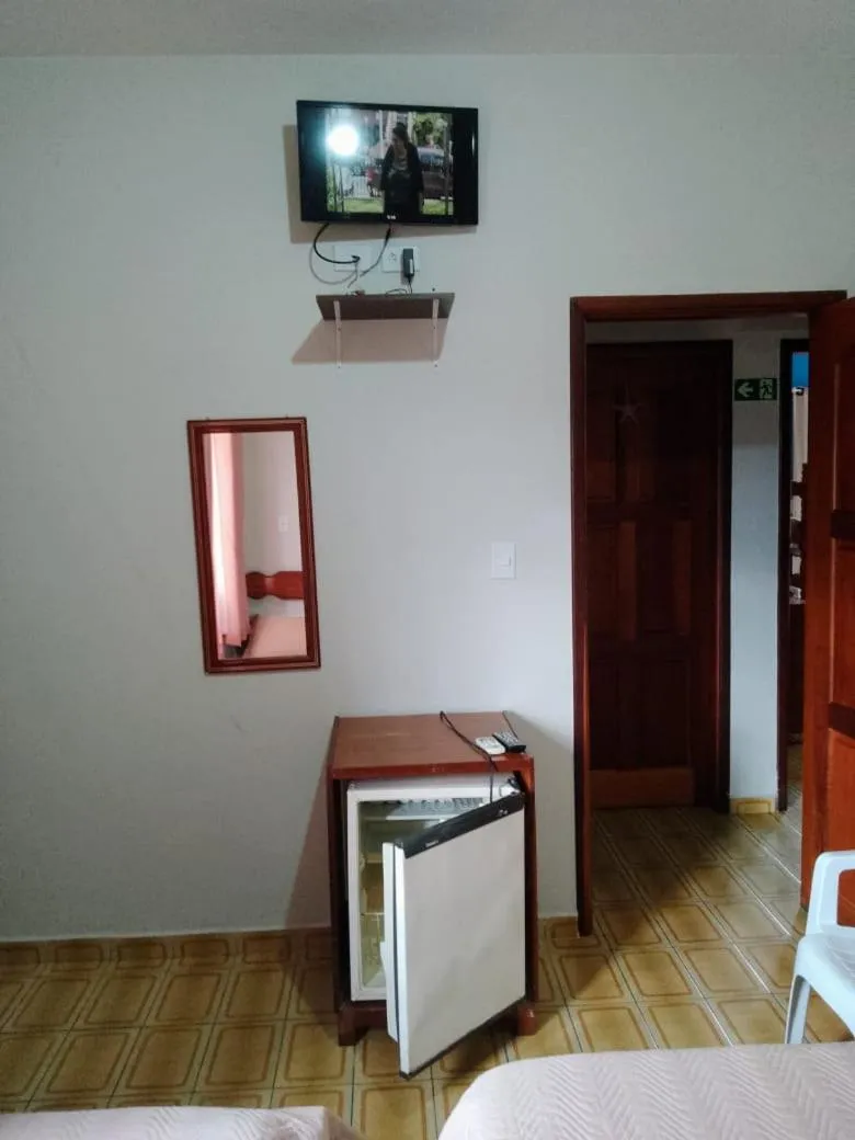 TV and multimedia in Pousada Amanhecer do Itaguá