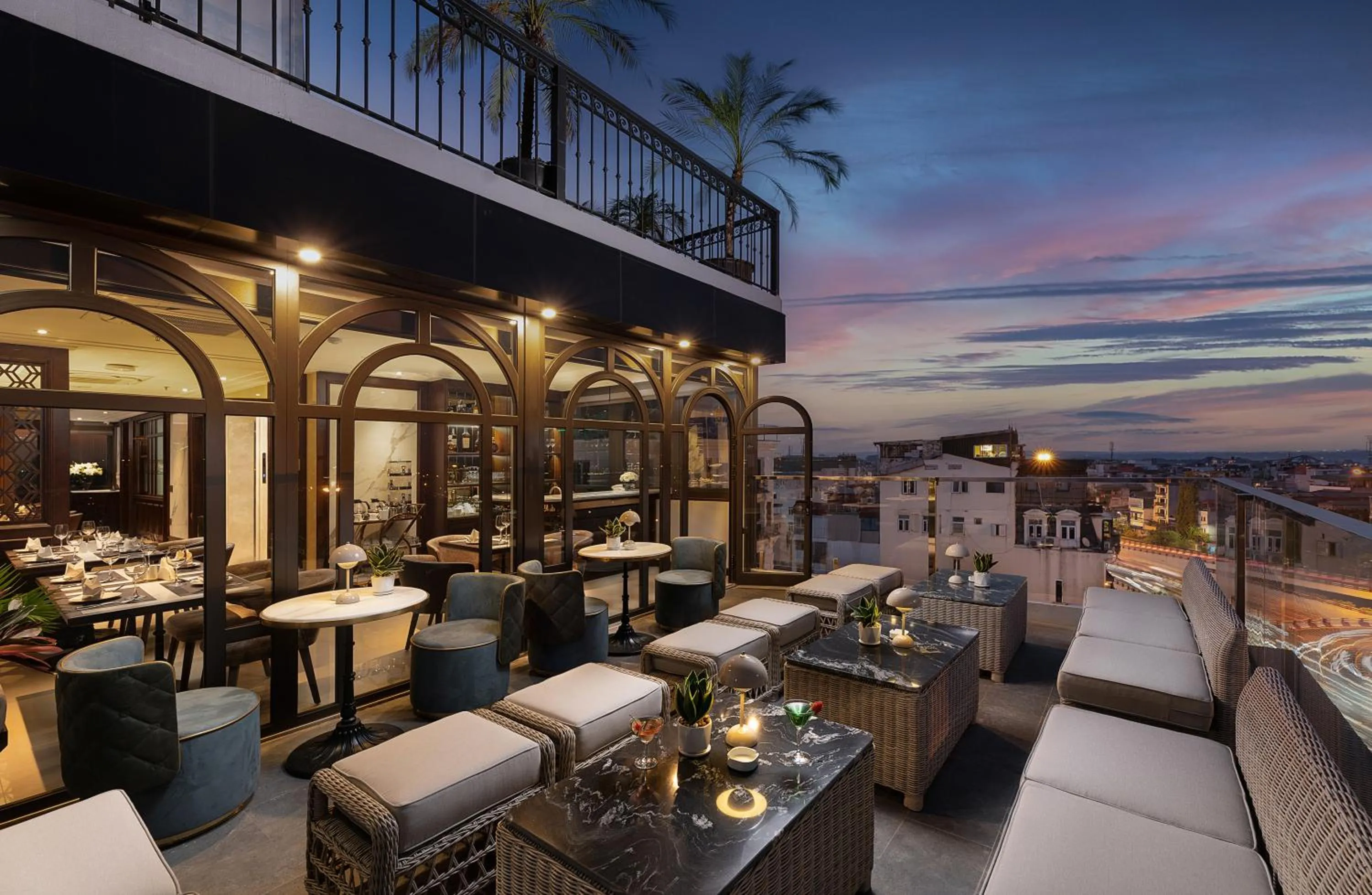 Lounge or bar in The Q Boutique Hotel