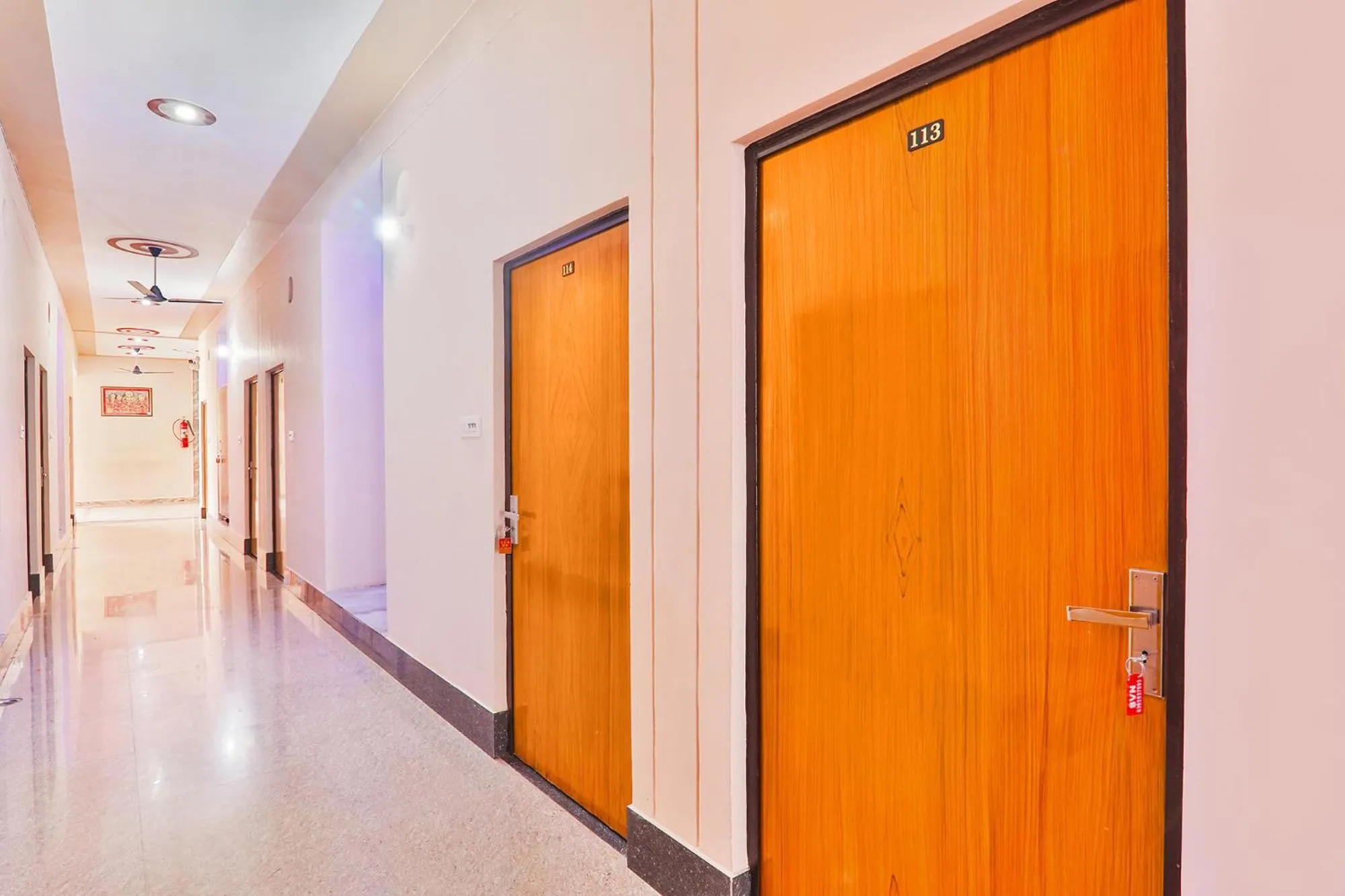 Lobby or reception in FabHotel Shree Venkatesh Nileyam