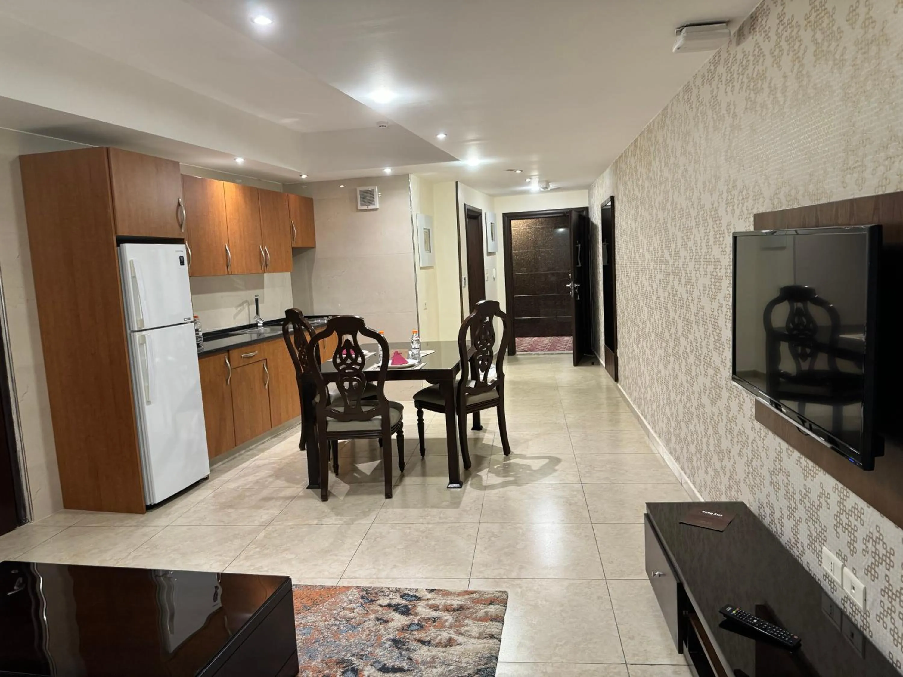 City Rose Hotel Suites