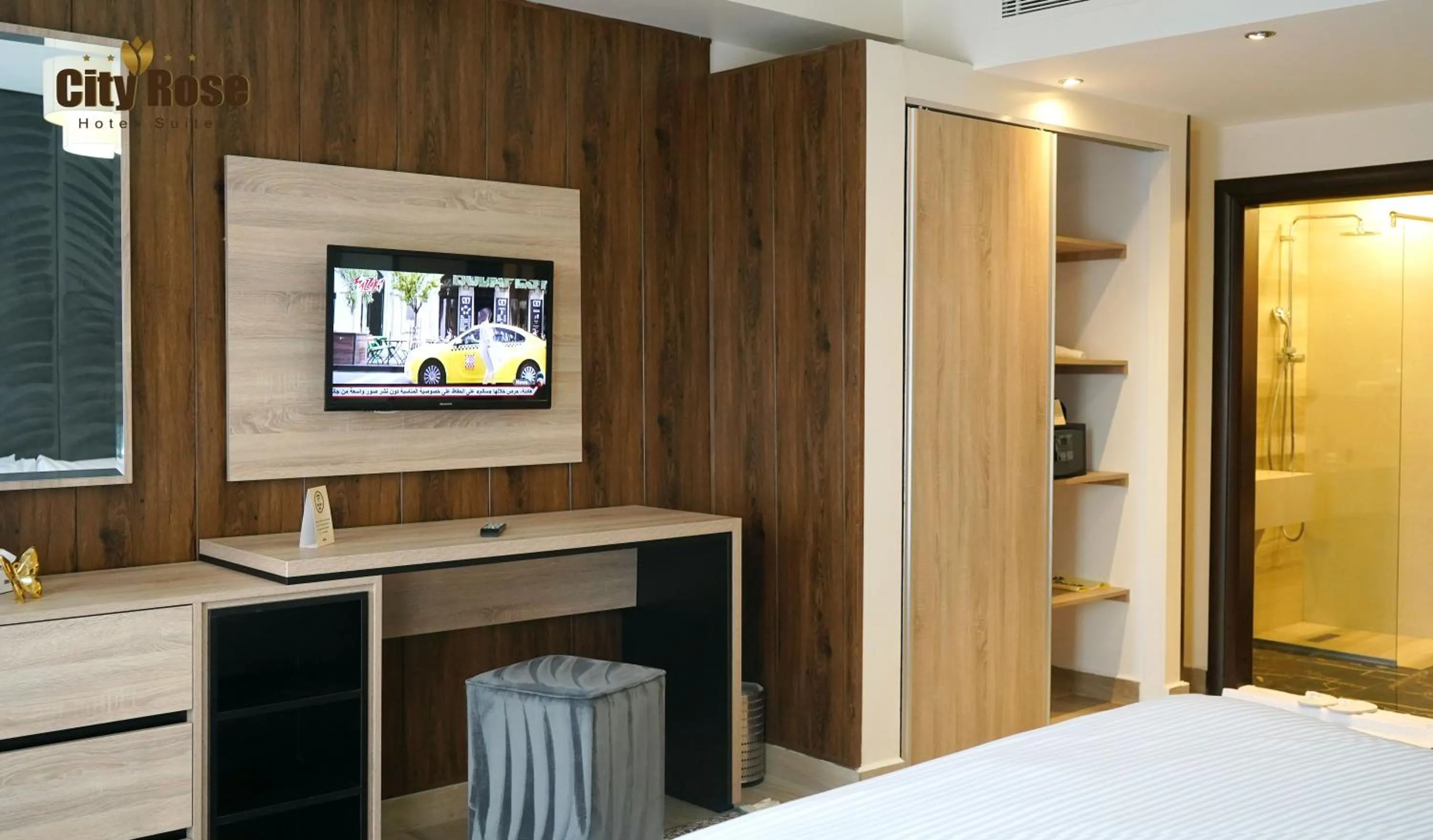 Bed in City Rose Hotel Suites