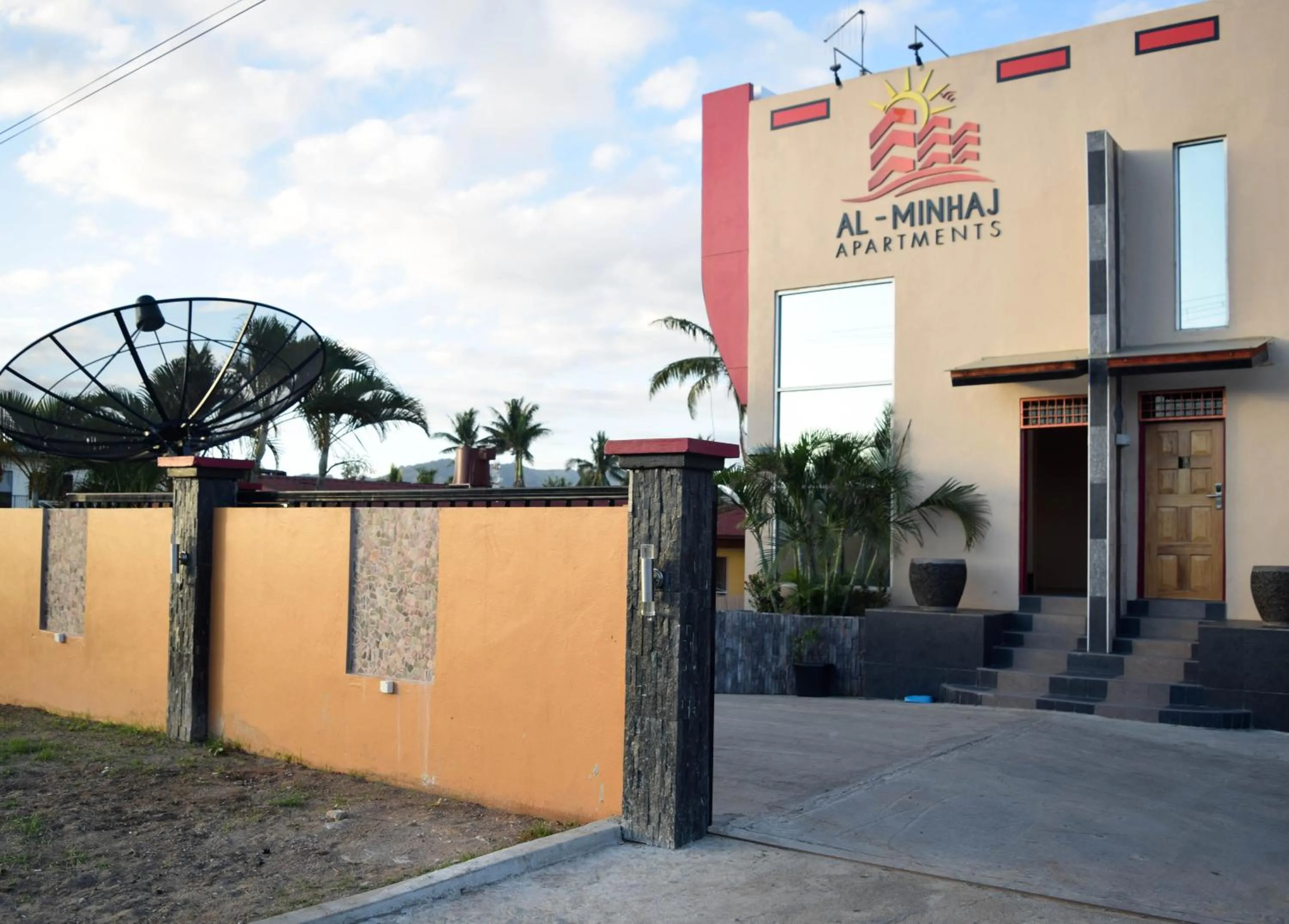 Facade/entrance in Al - Minhaj Service Apartments