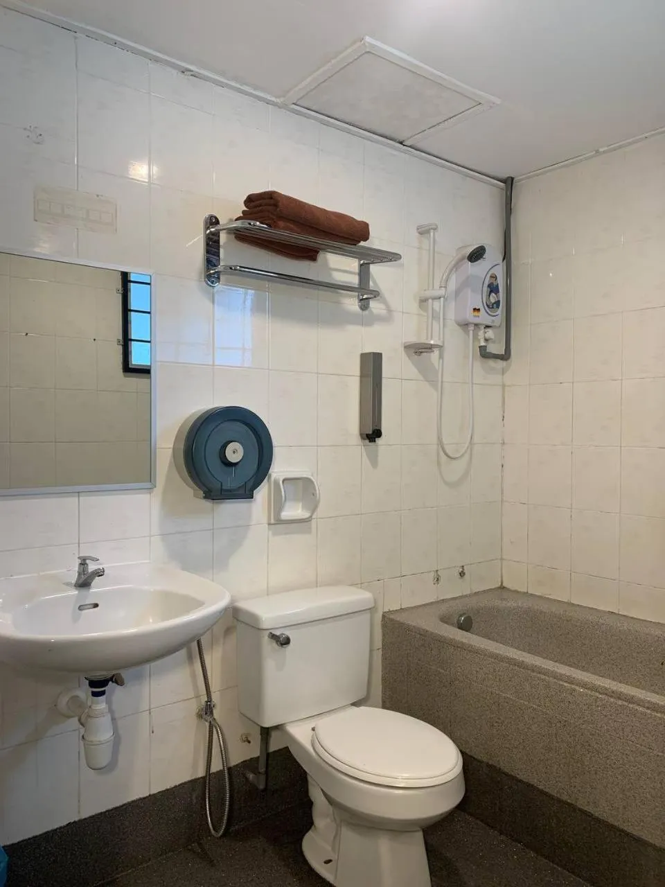 Bathroom in Perdana Serviced Apartment & Resorts