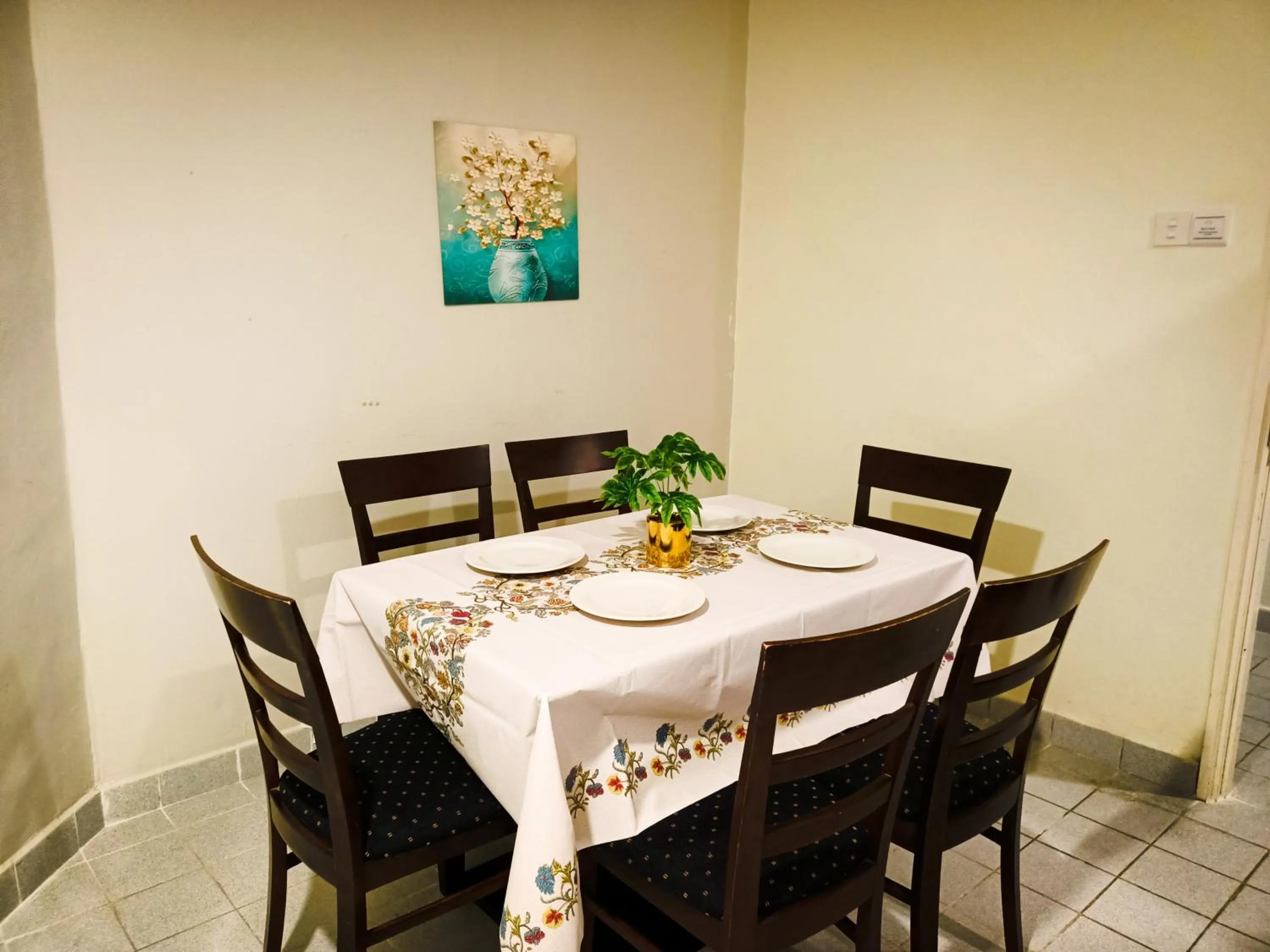Dining area in Perdana Serviced Apartment & Resorts