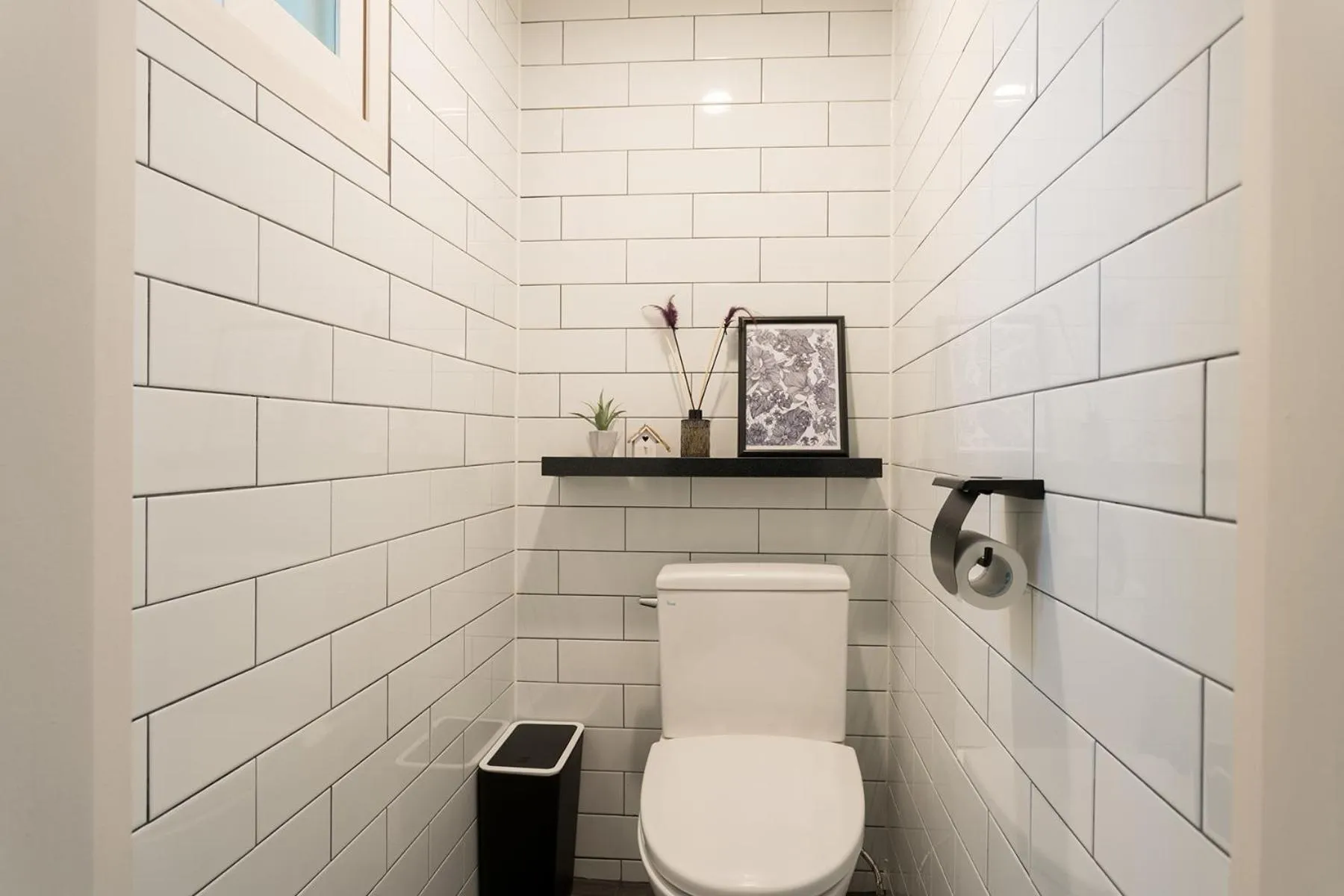 Toilet in The Blossom Yeonnam Guesthouse