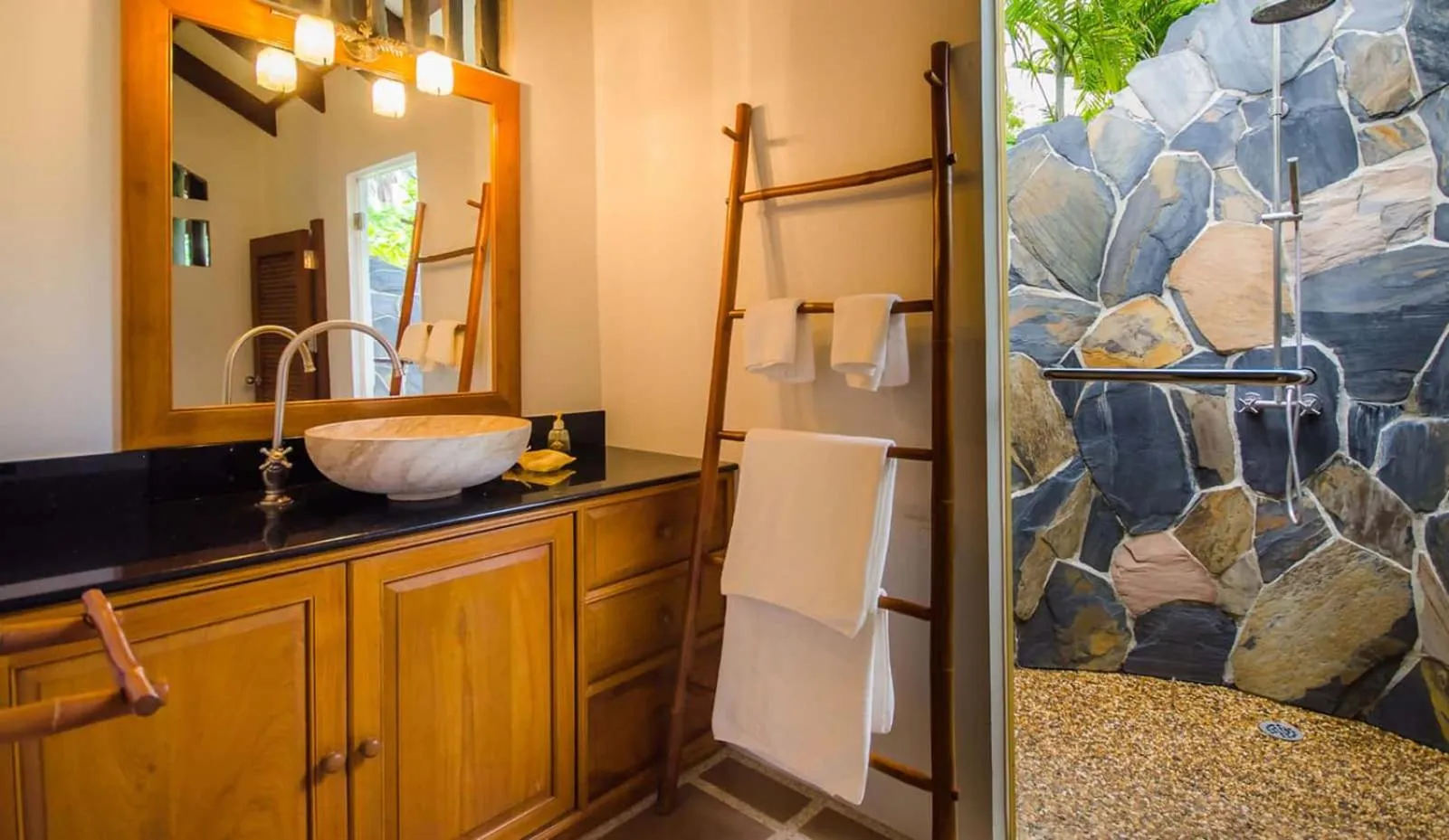 Koh Jum Beach Villas "A member of Secret Retreats"