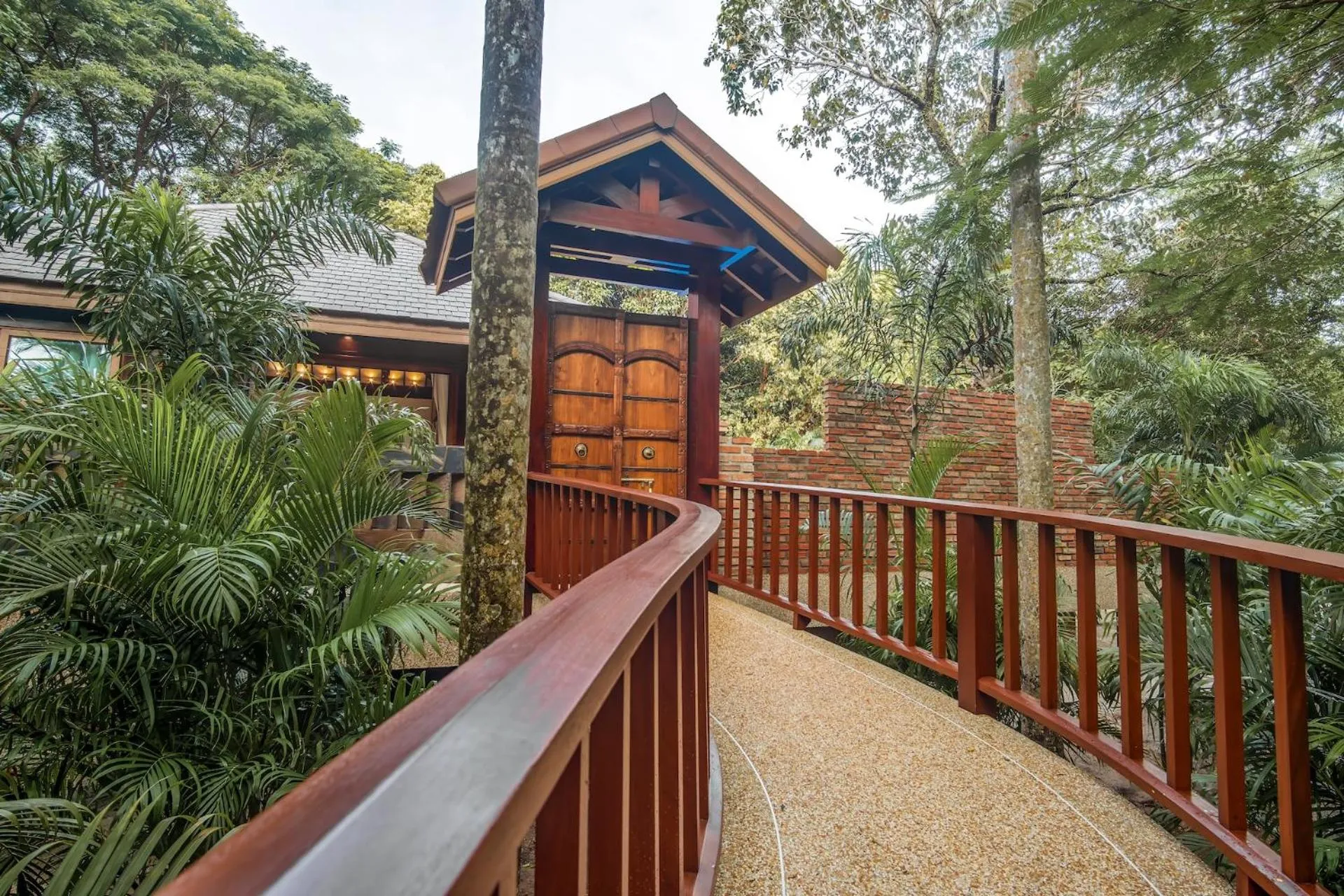 Koh Jum Beach Villas "A member of Secret Retreats"