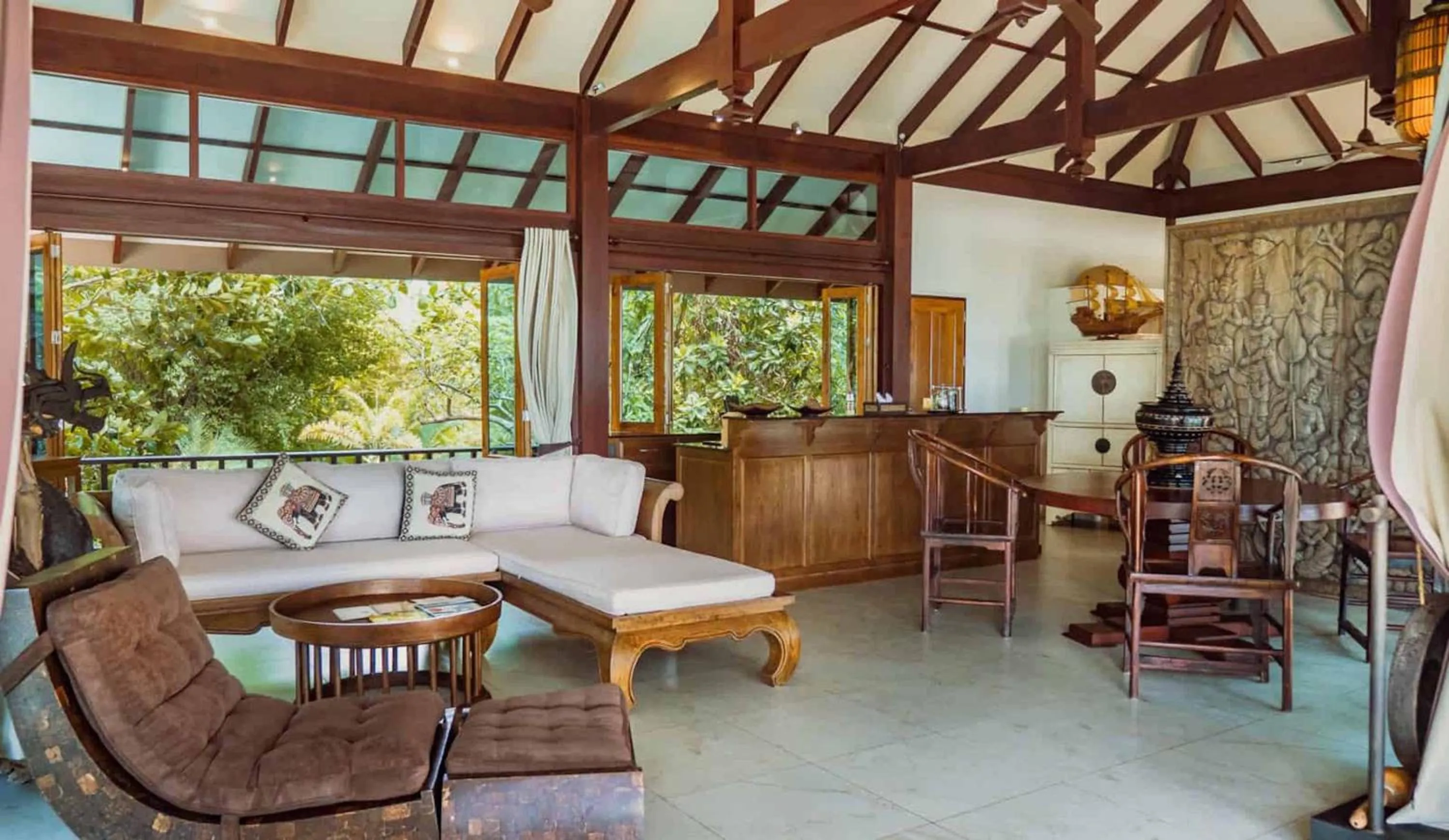 Living room in Koh Jum Beach Villas "A member of Secret Retreats"
