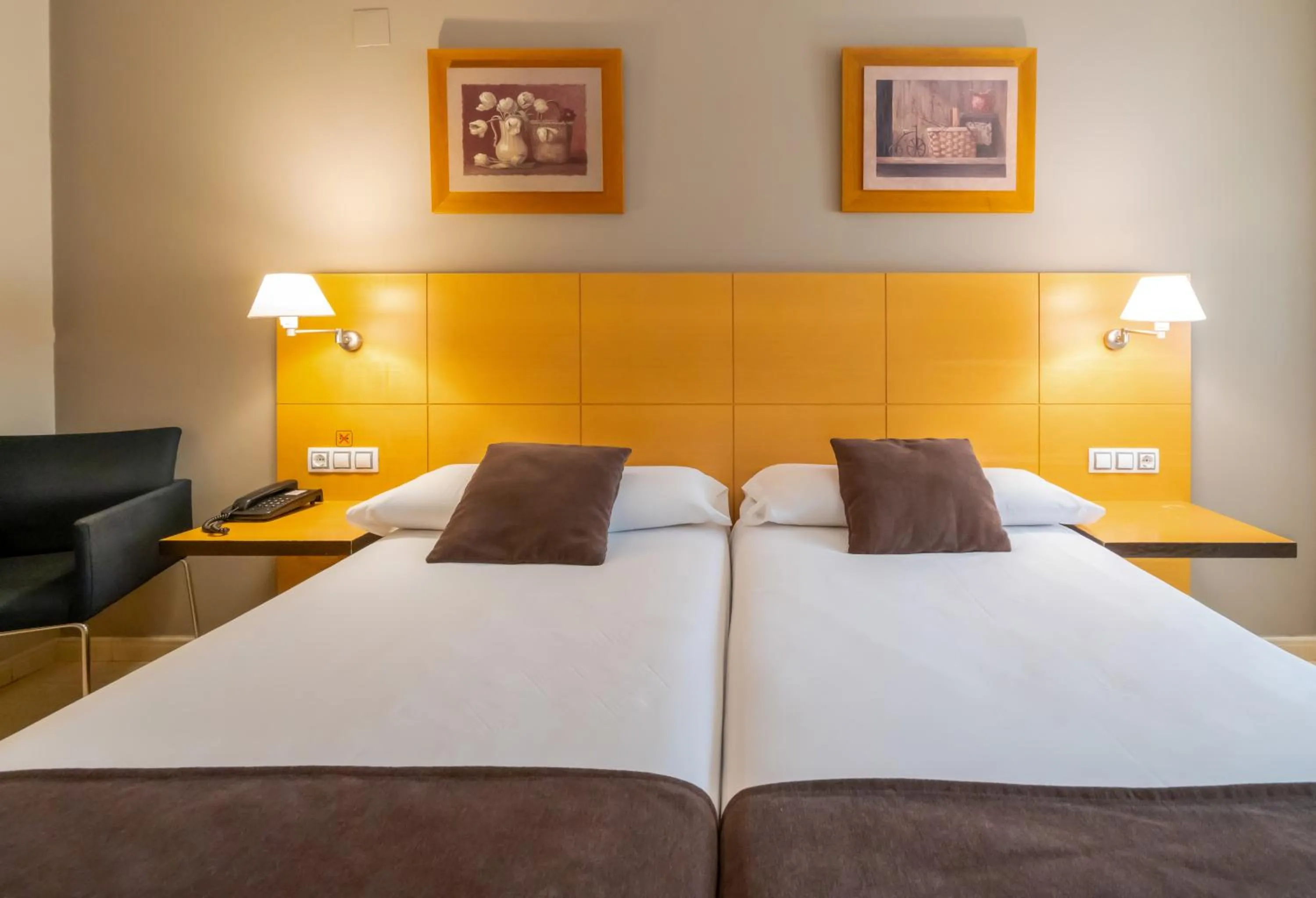 Bed in La City Estación