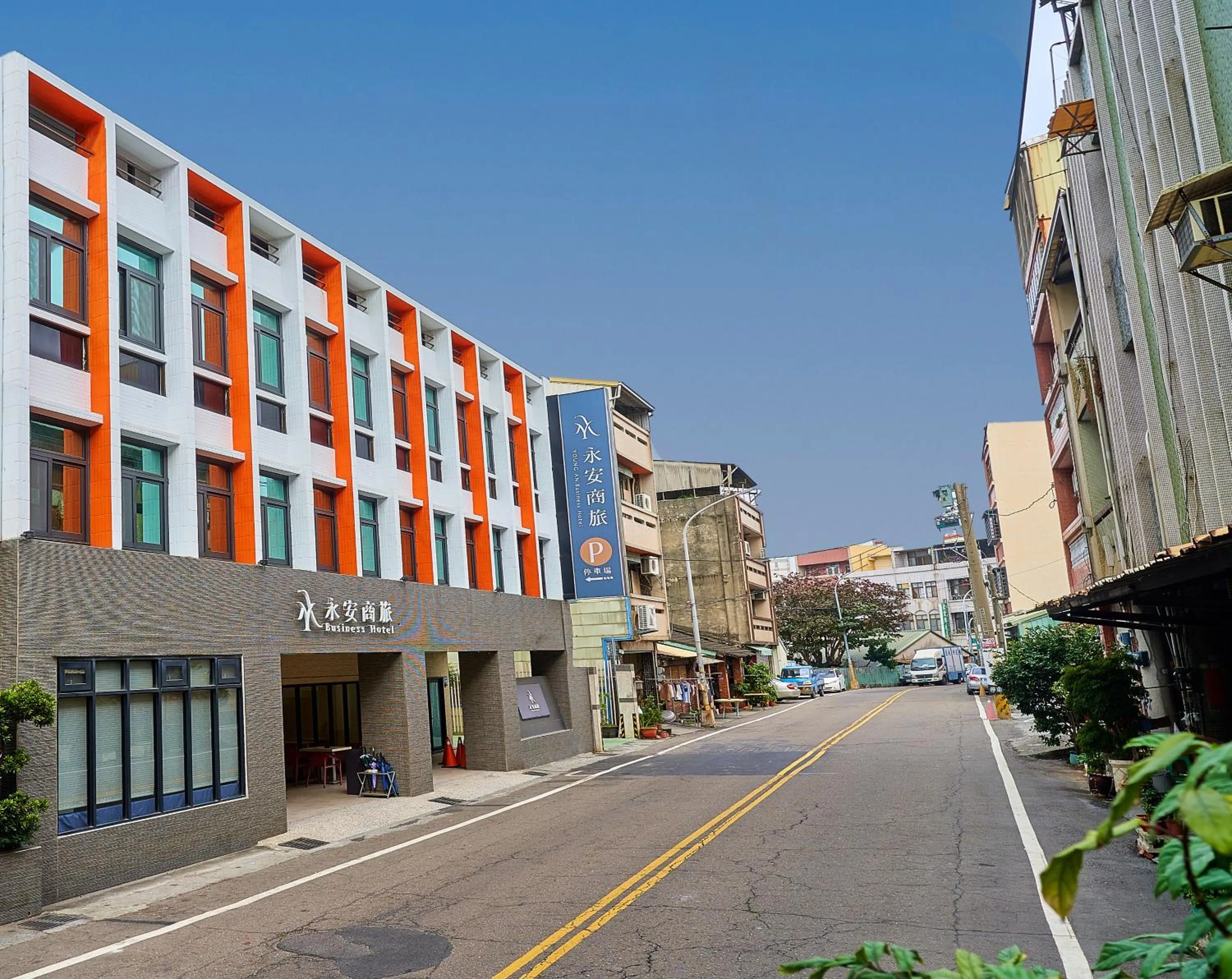 Property building in Yung An Business Hotel