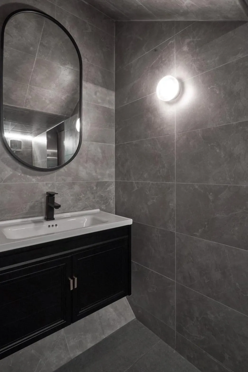 Bathroom in Yung An Business Hotel