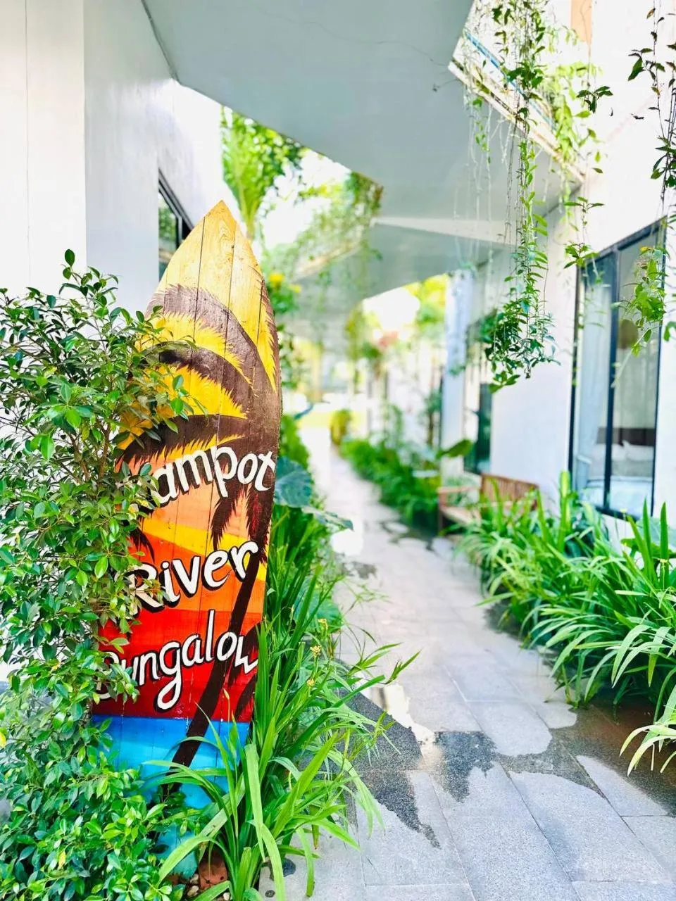 Kampot River Bungalow by MAMA