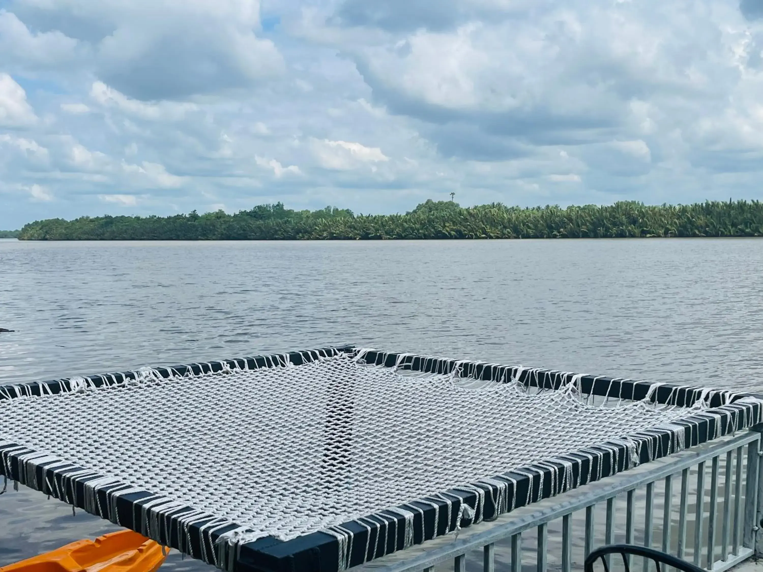 Kampot River Bungalow by MAMA Kampot River Bungalow by MAMA