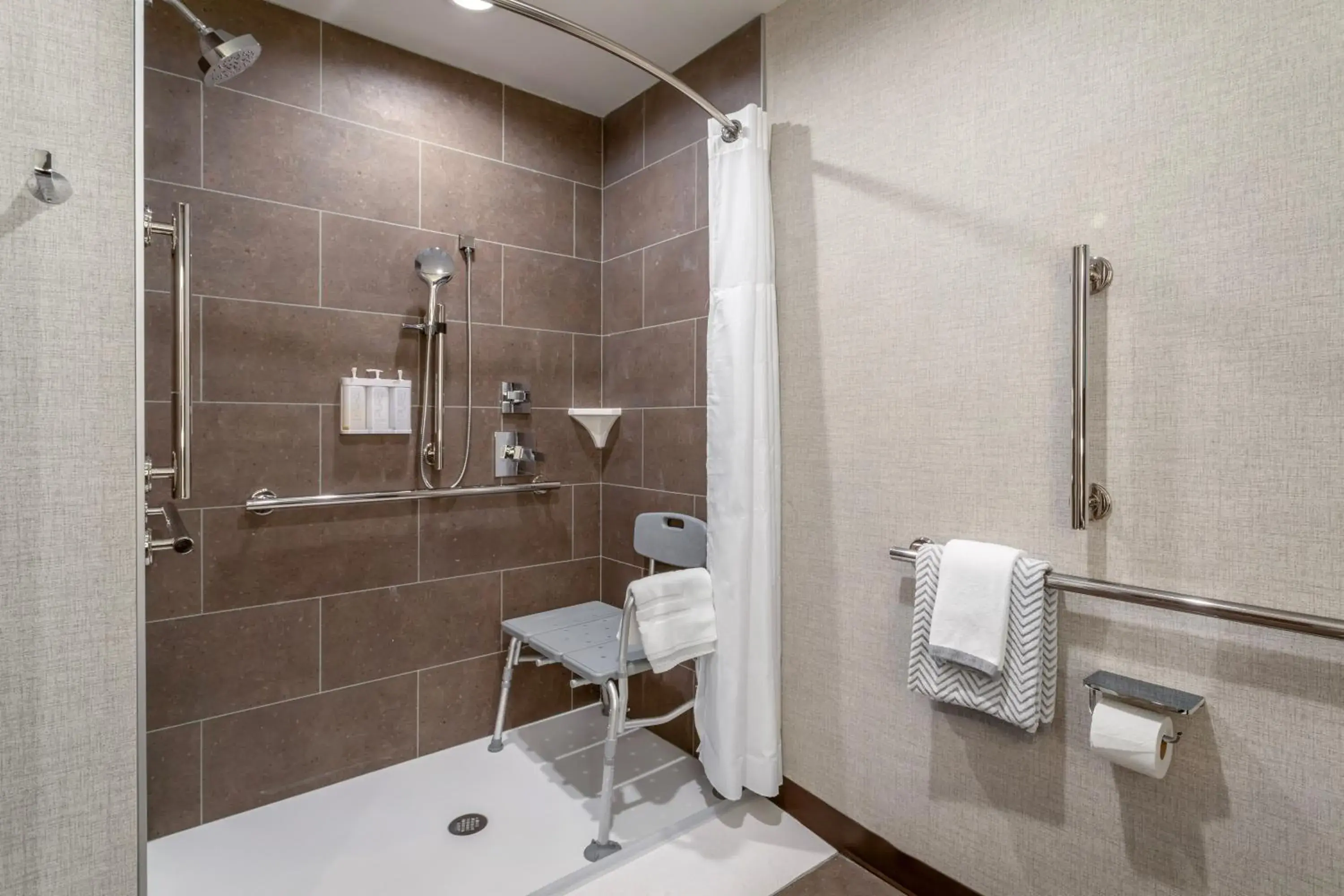 Large King Room with No View - Disability Access/Non Smoking in Cambria Hotel Pigeon Forge Large King Room with No View - Disability Access/Non Smoking in Cambria Hotel Pigeon Forge