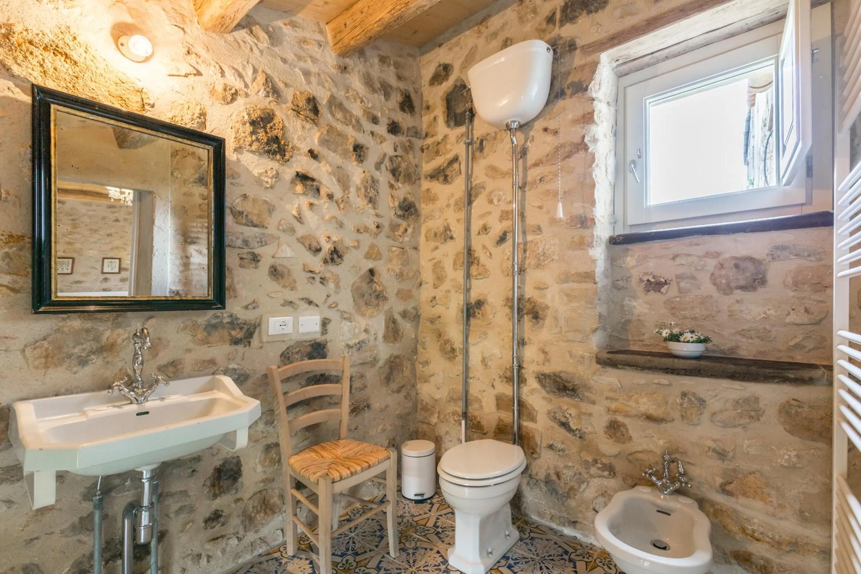 Bathroom in Baglio Occhipinti