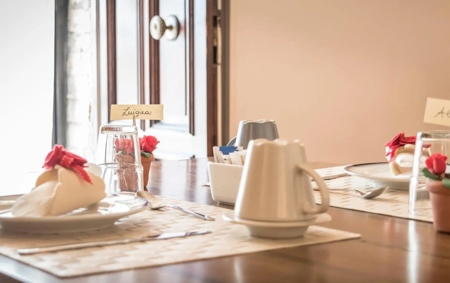 Communal lounge/ TV room in B&B Cantico Delle Creature