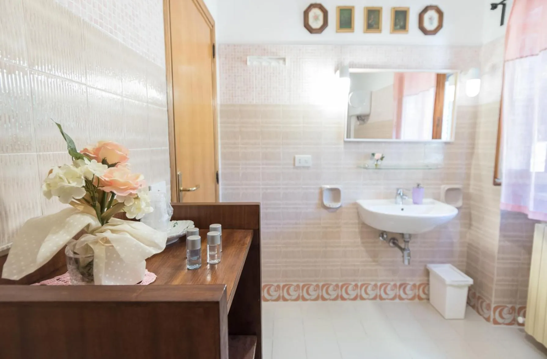 Shower in B&B Cantico Delle Creature