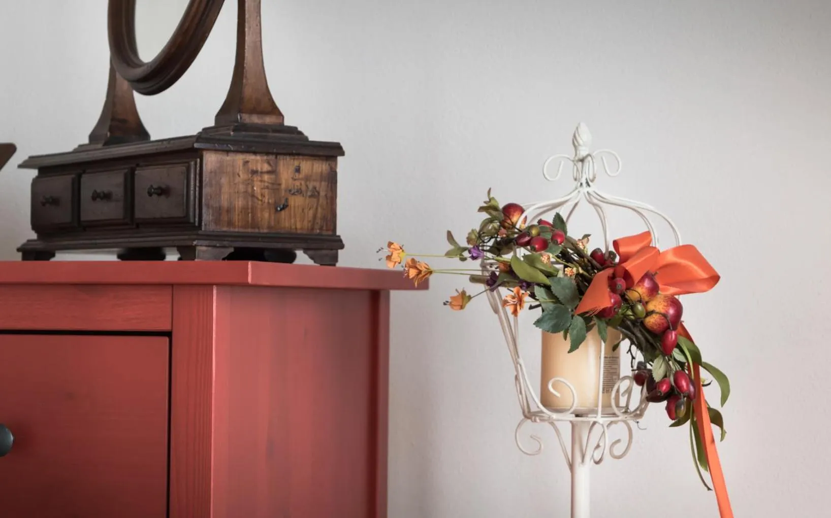 Decorative detail in B&B Cantico Delle Creature