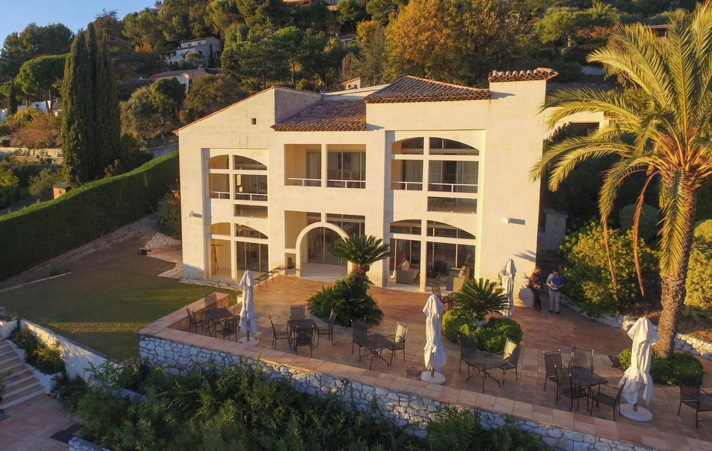 Property building in Villa St Maxime