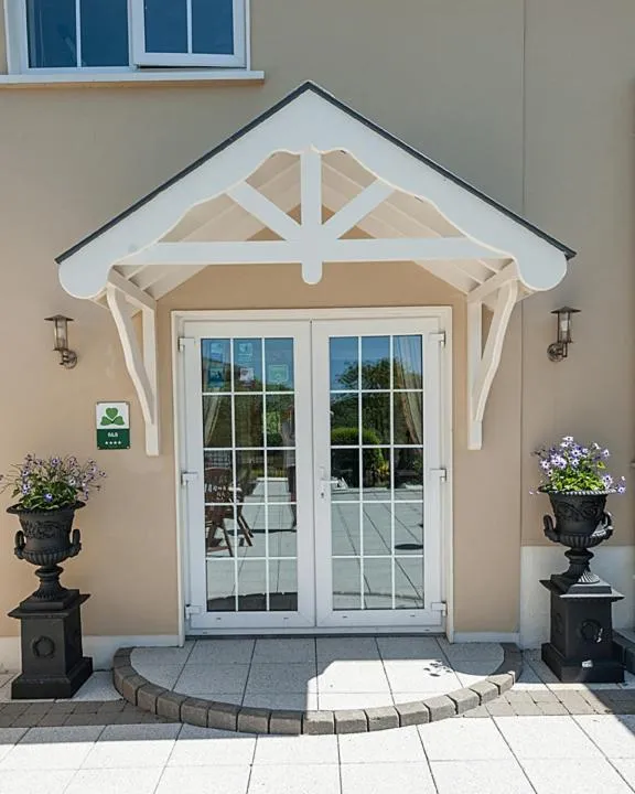 Property building in Kilcatten Lodge