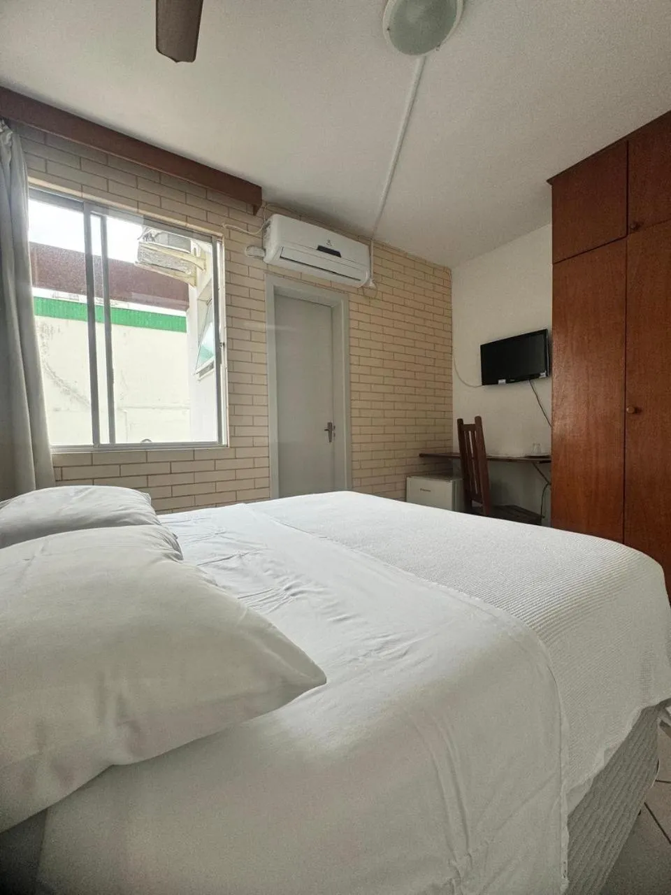 Bed in Big Hotel Florianópolis