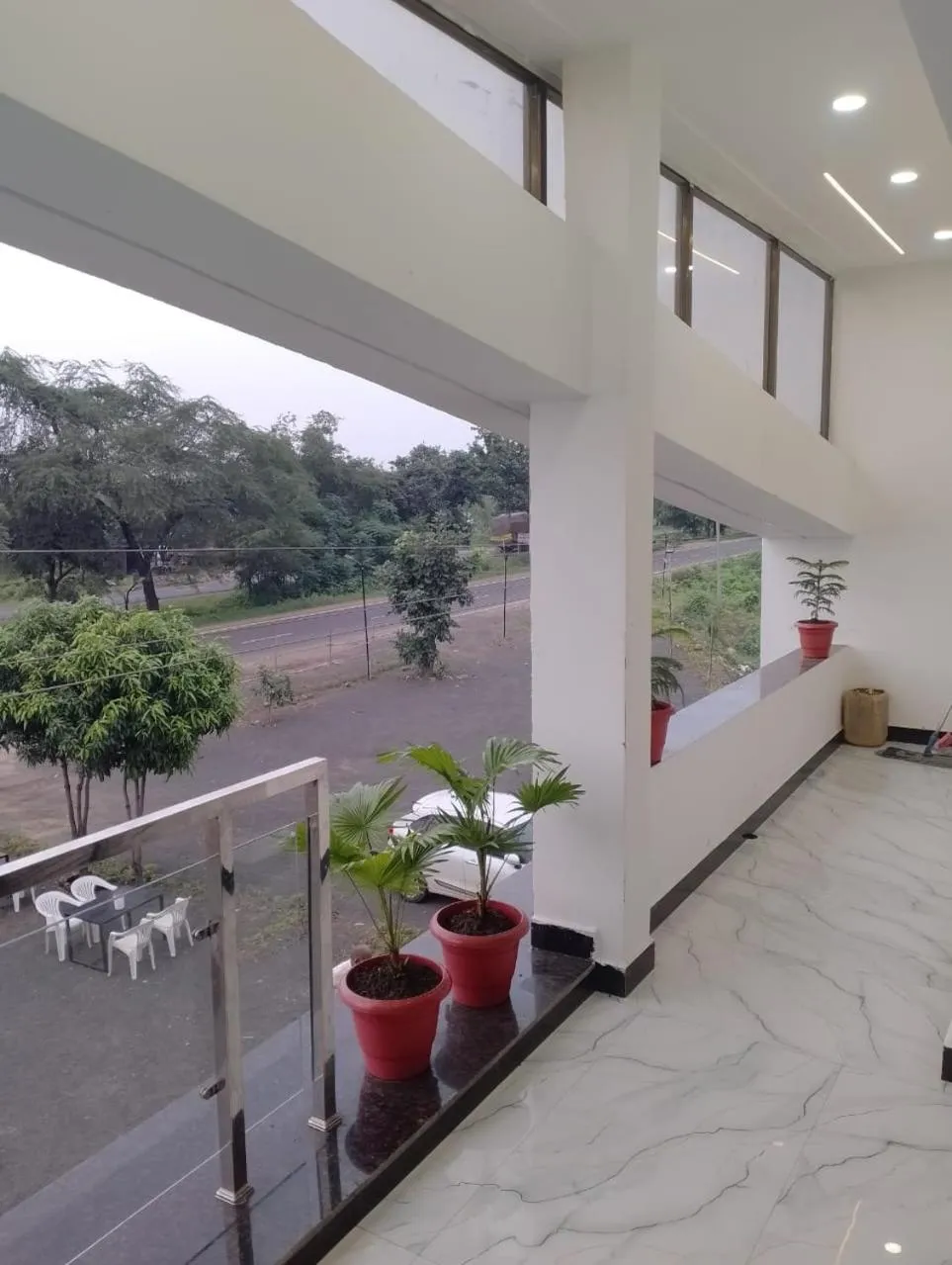 Balcony/Terrace in Hotel Moonlight & Restaurant