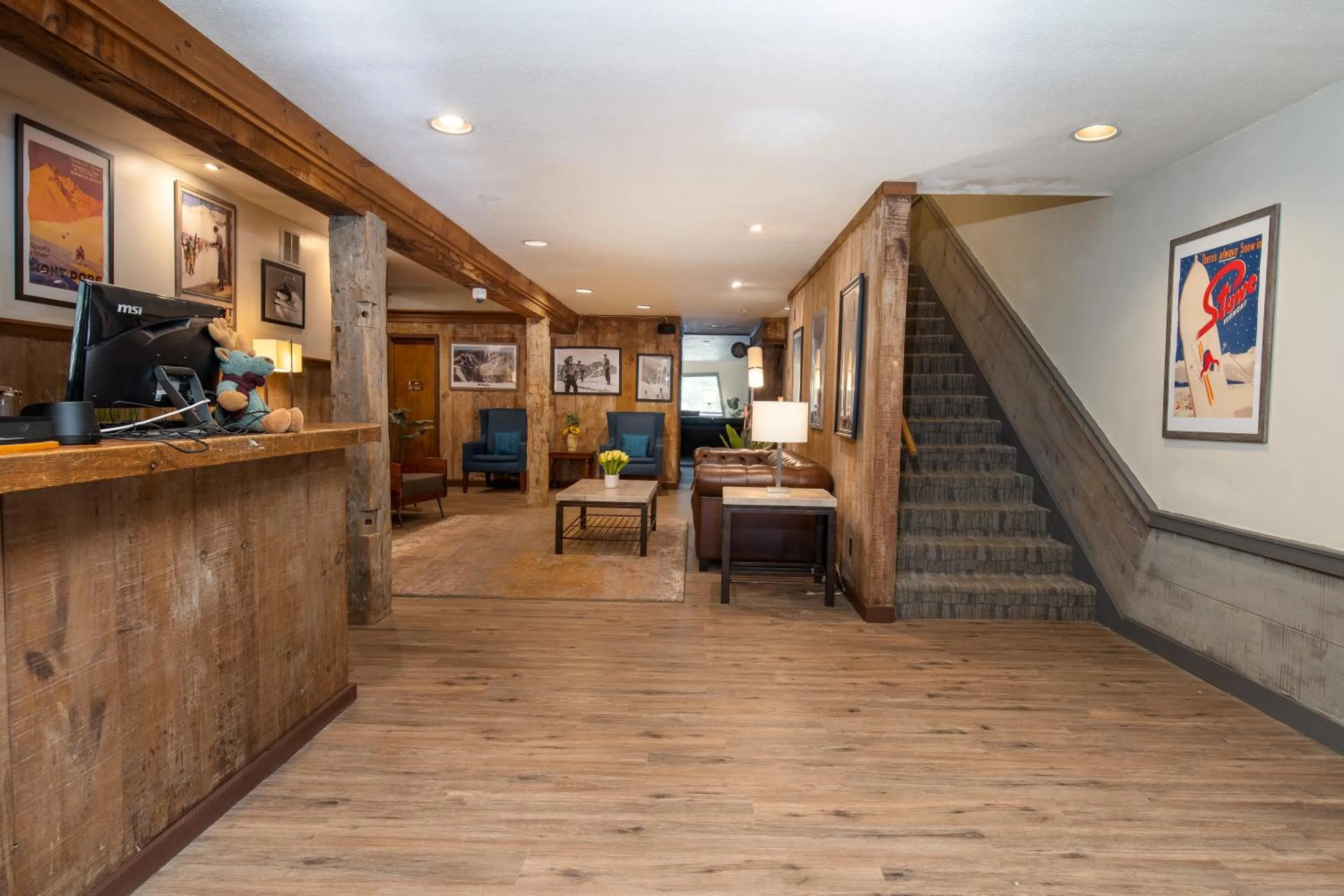 Lobby or reception in Grey Bonnet Inn